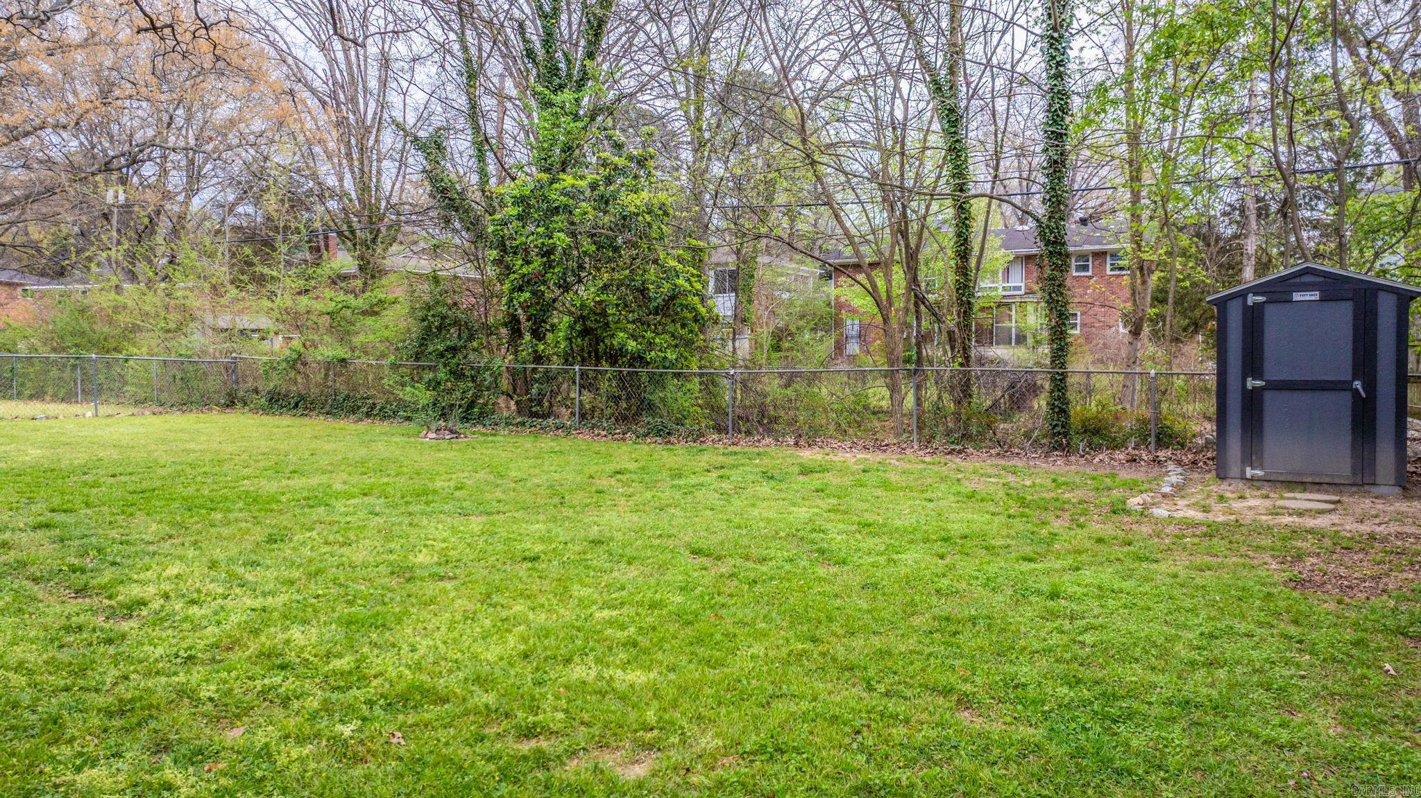 7217 APACHE  Little Rock, AR