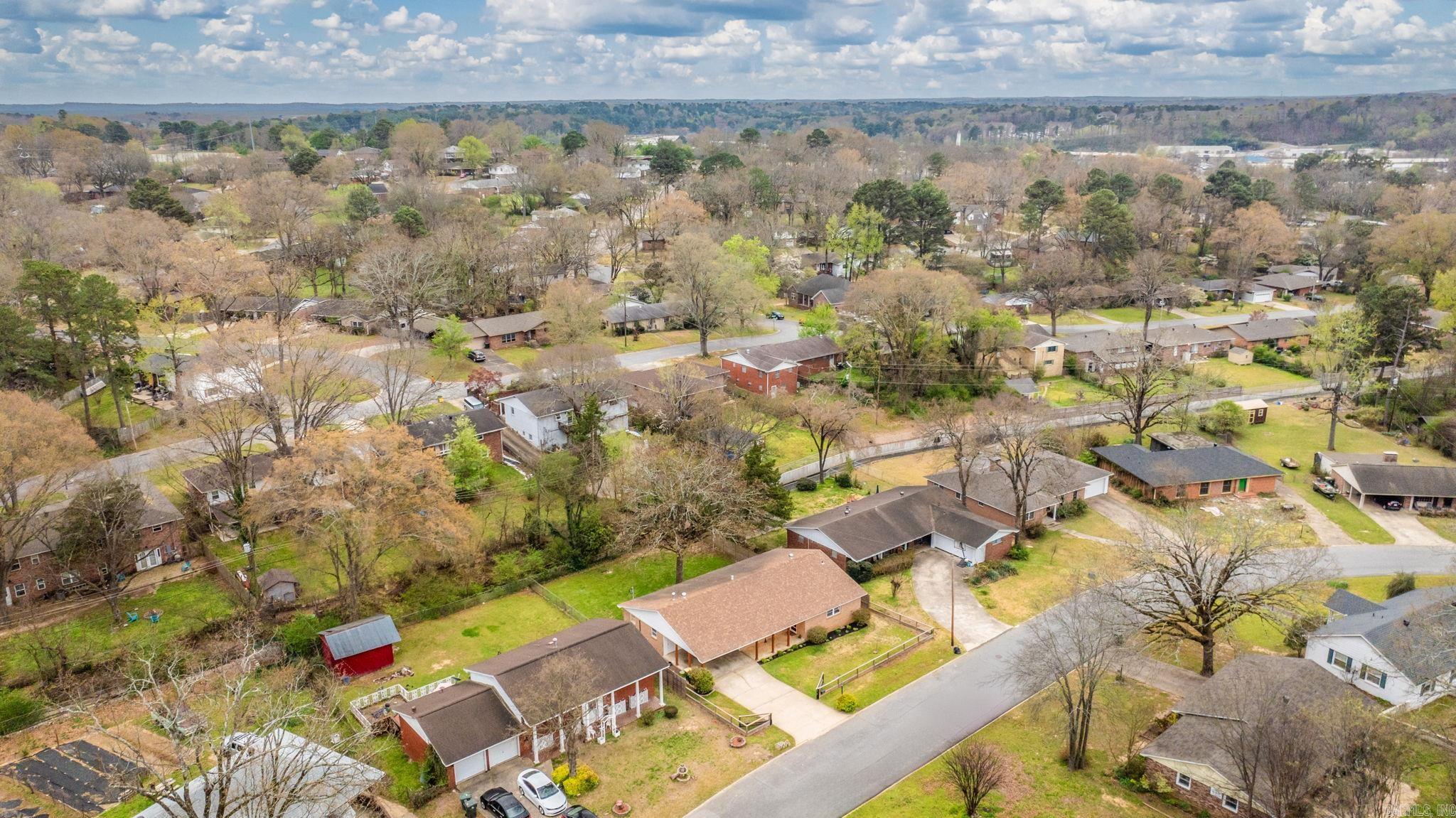 7217 APACHE  Little Rock, AR