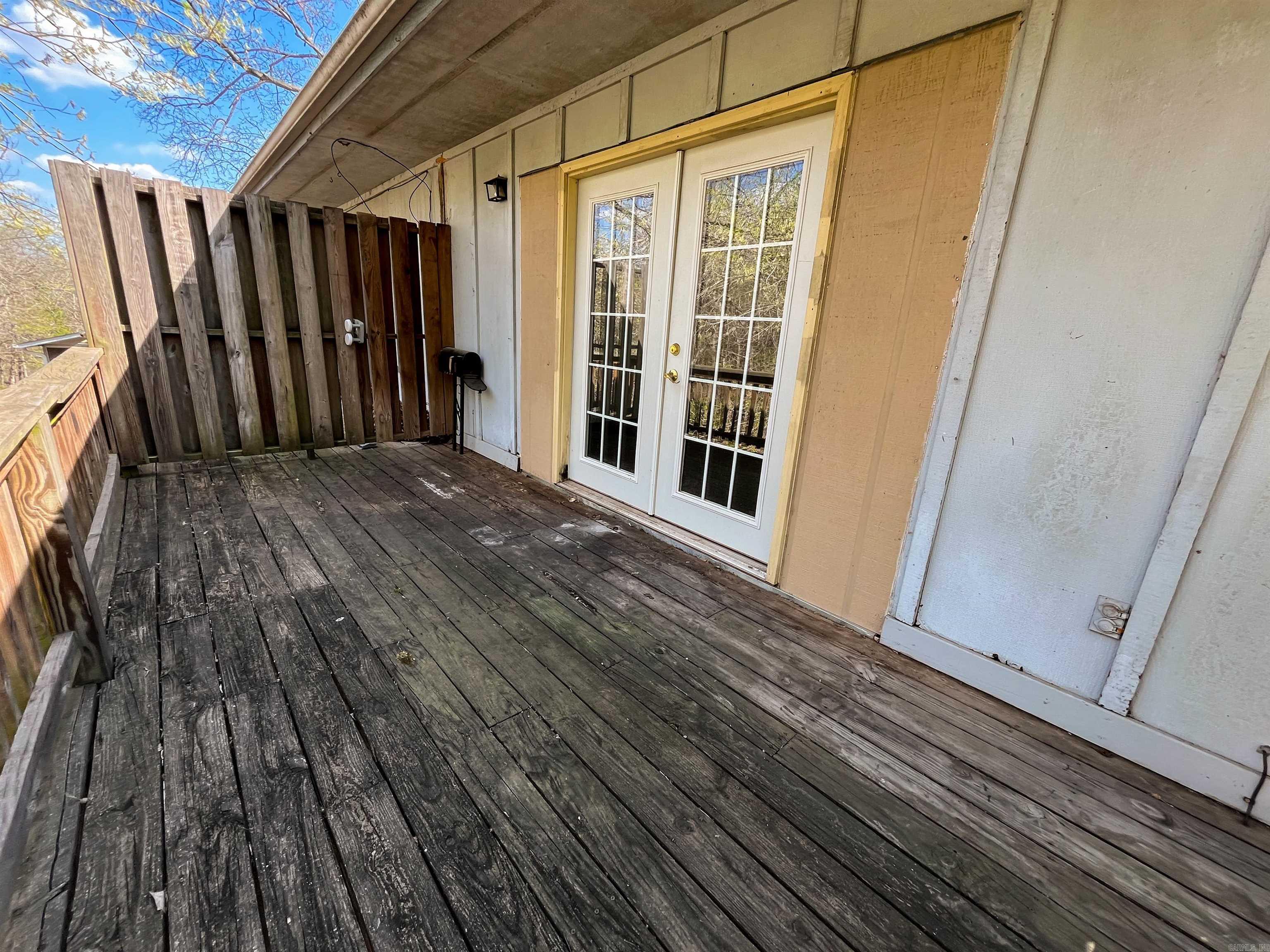 6 Akokisa Dr Cherokee Village, AR 72529