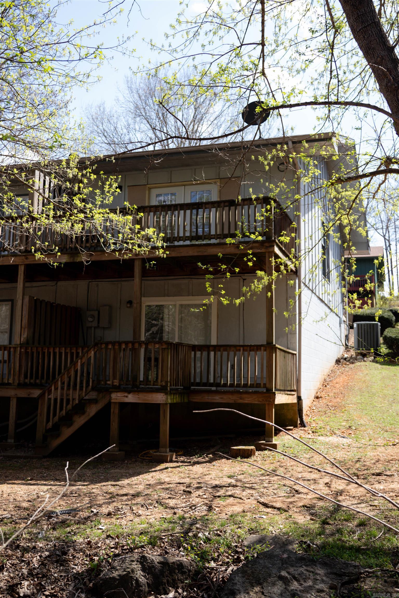 6 Akokisa Dr  Cherokee Village, AR