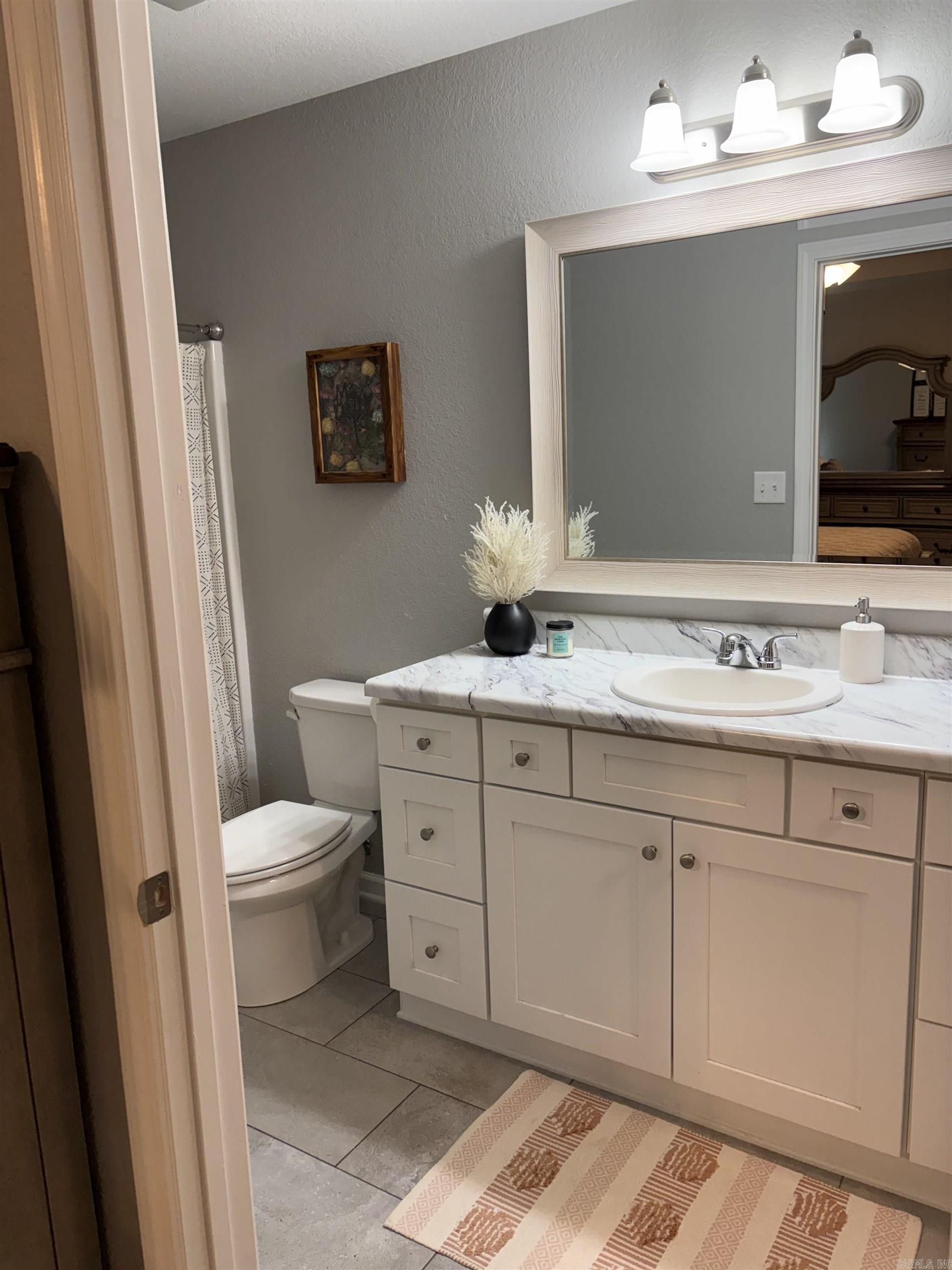 1911 Rehoboth Cir  Searcy, AR