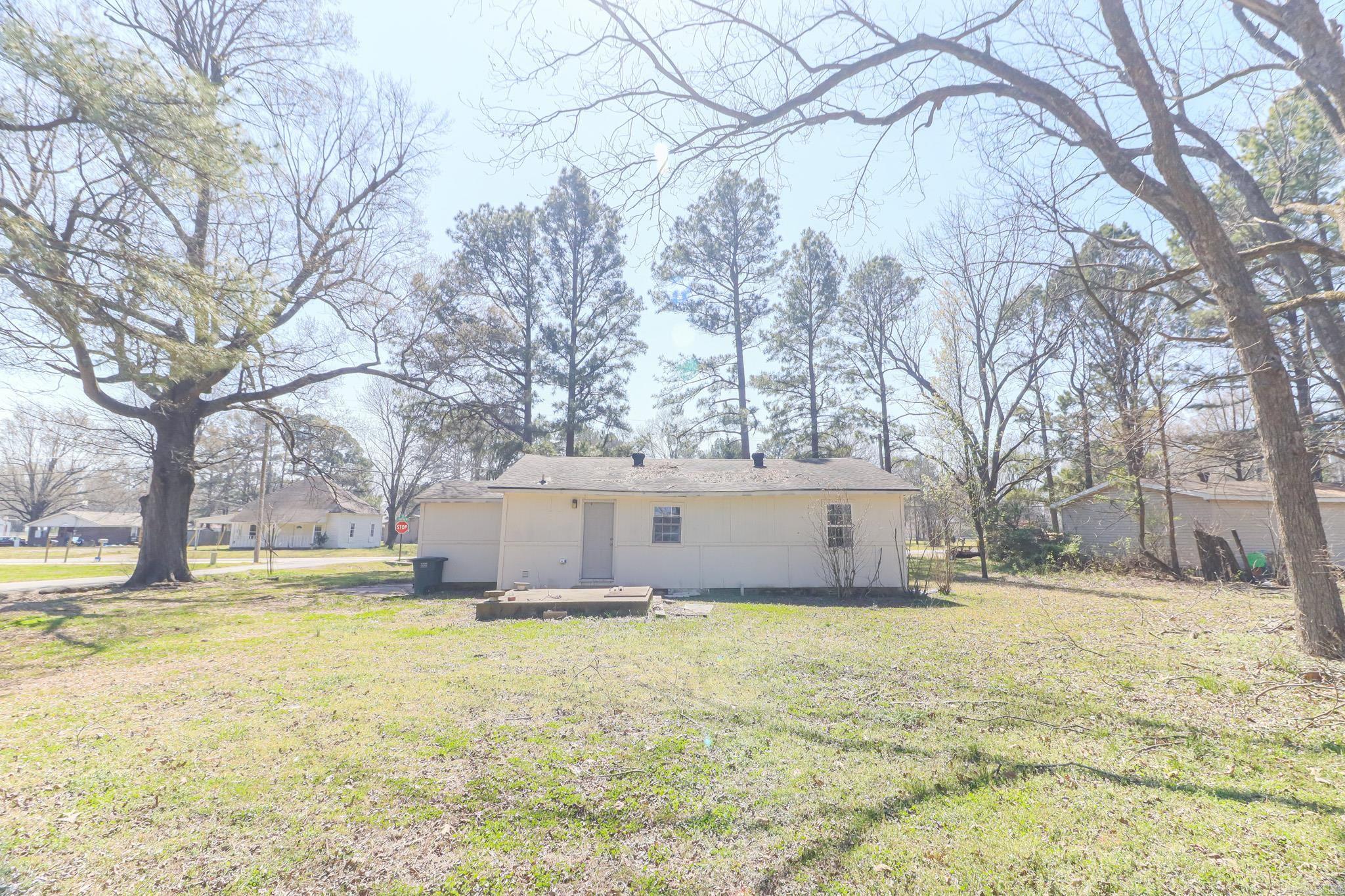 205 E Matthews  Brookland, AR