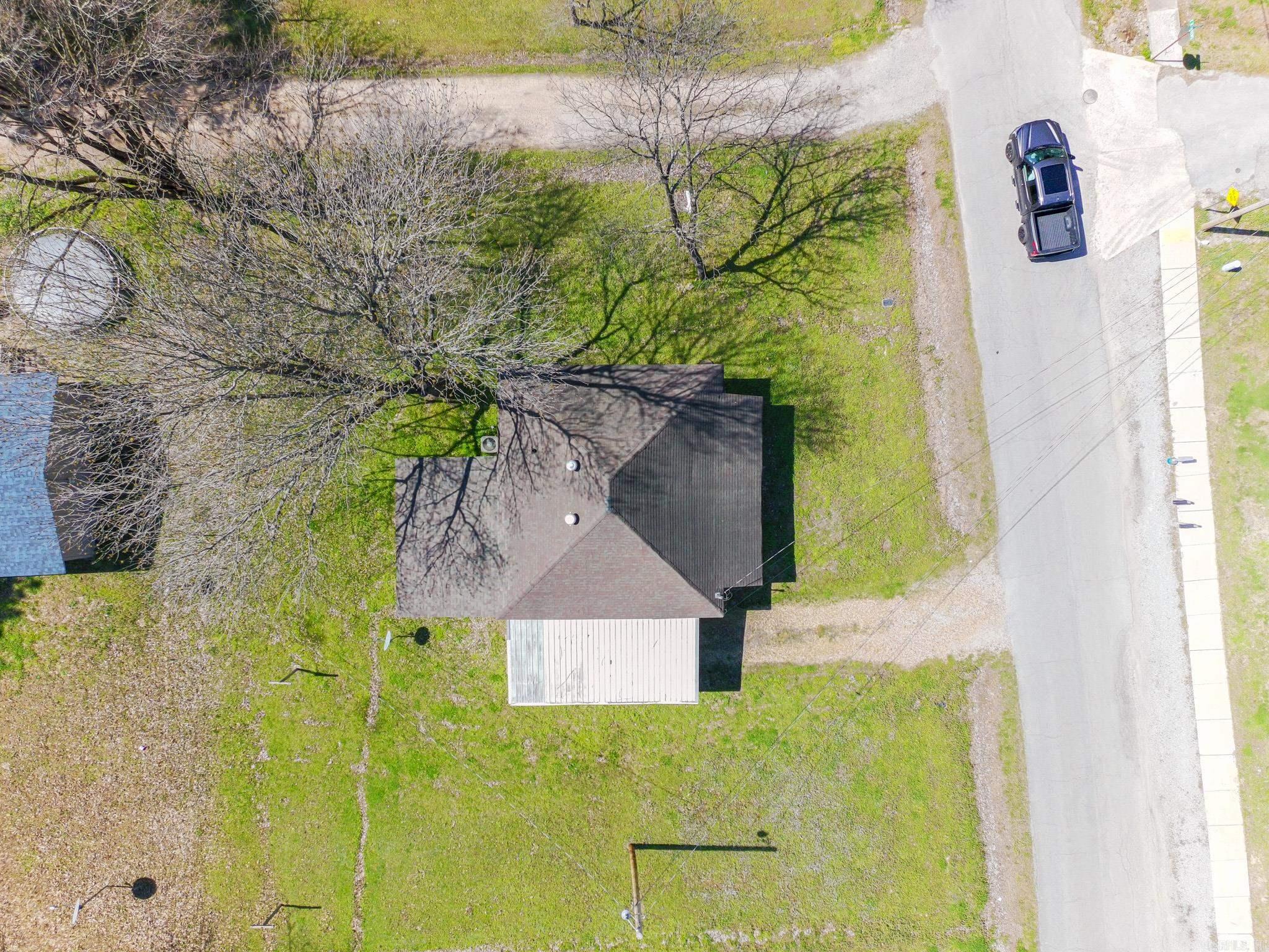 300 A E Matthews  Brookland, AR