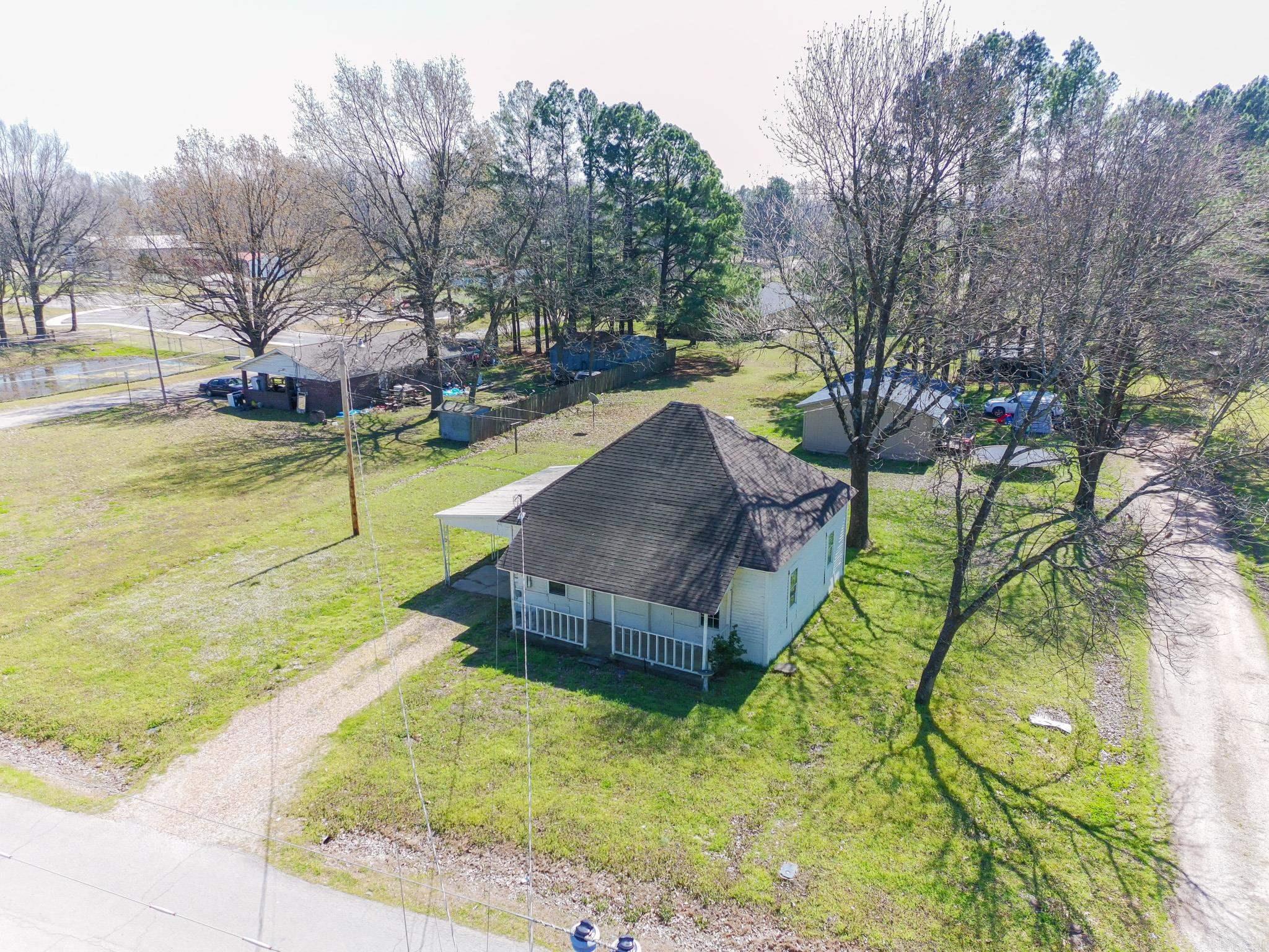 300 A E Matthews  Brookland, AR