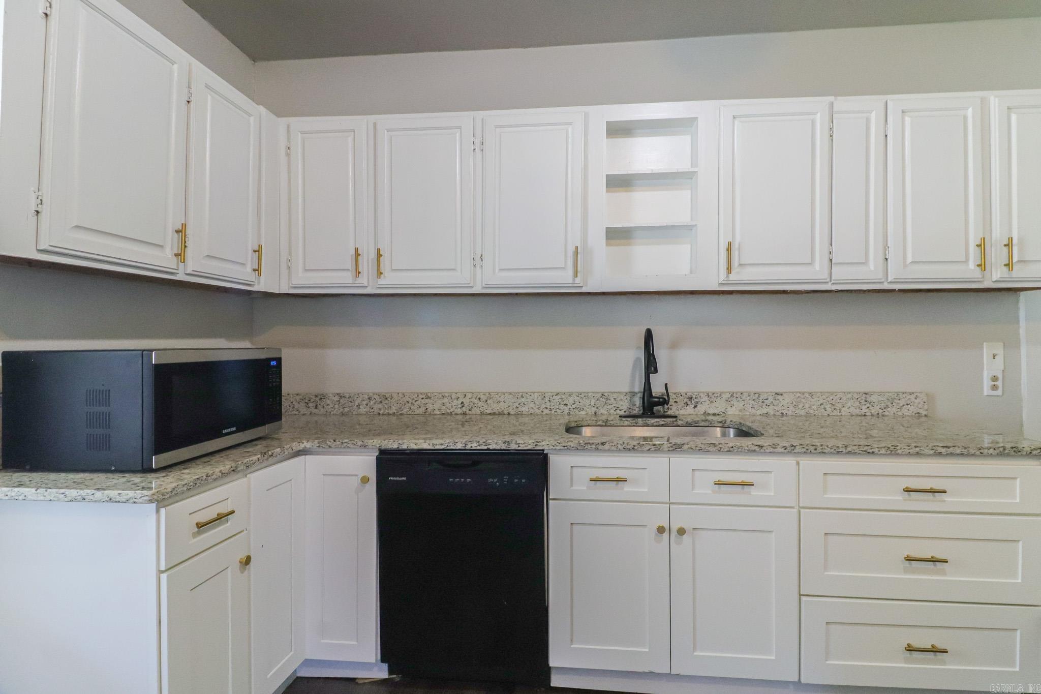 300 A E Matthews  Brookland, AR