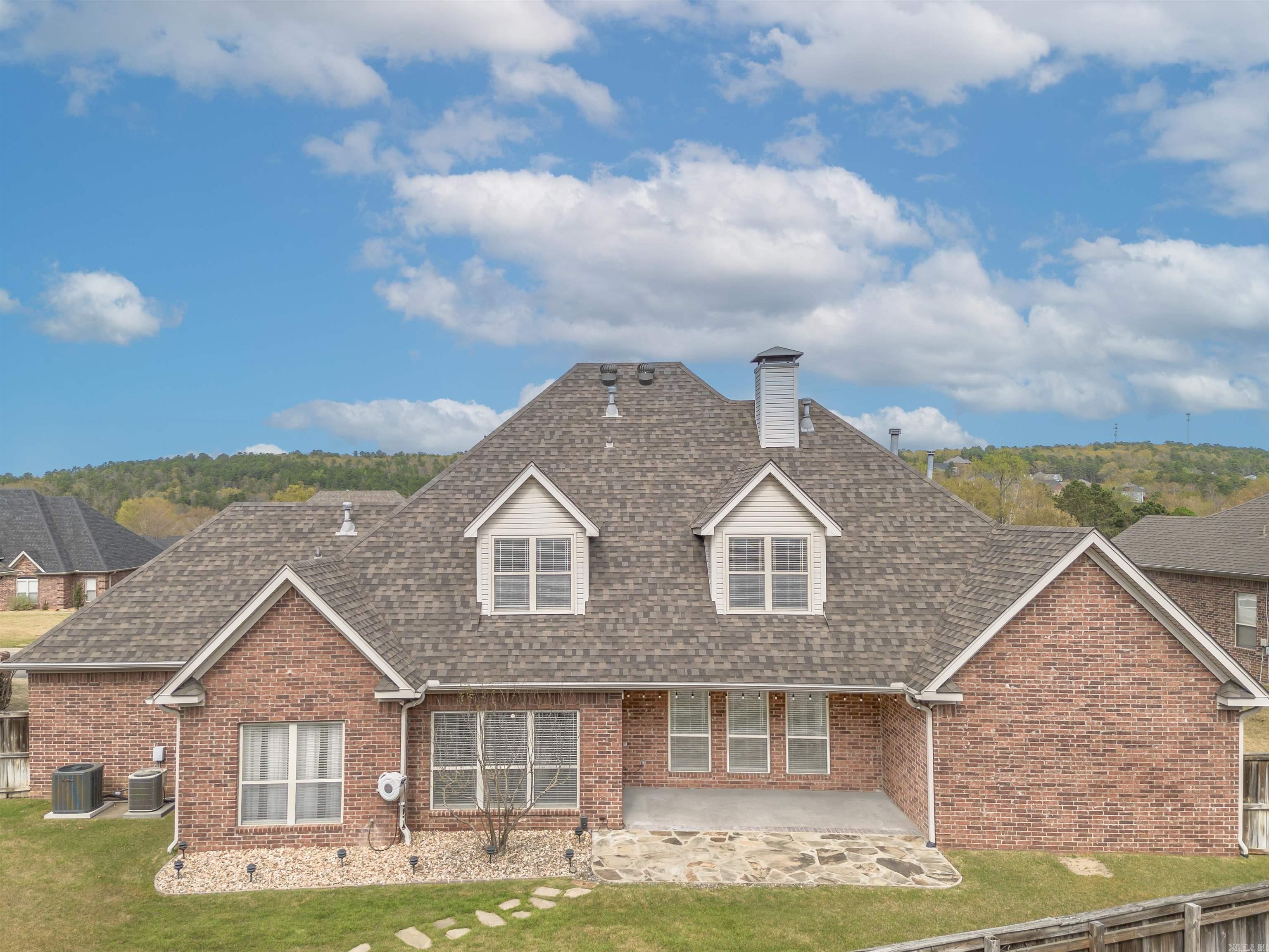 141 Mountain Valley  Maumelle, AR
