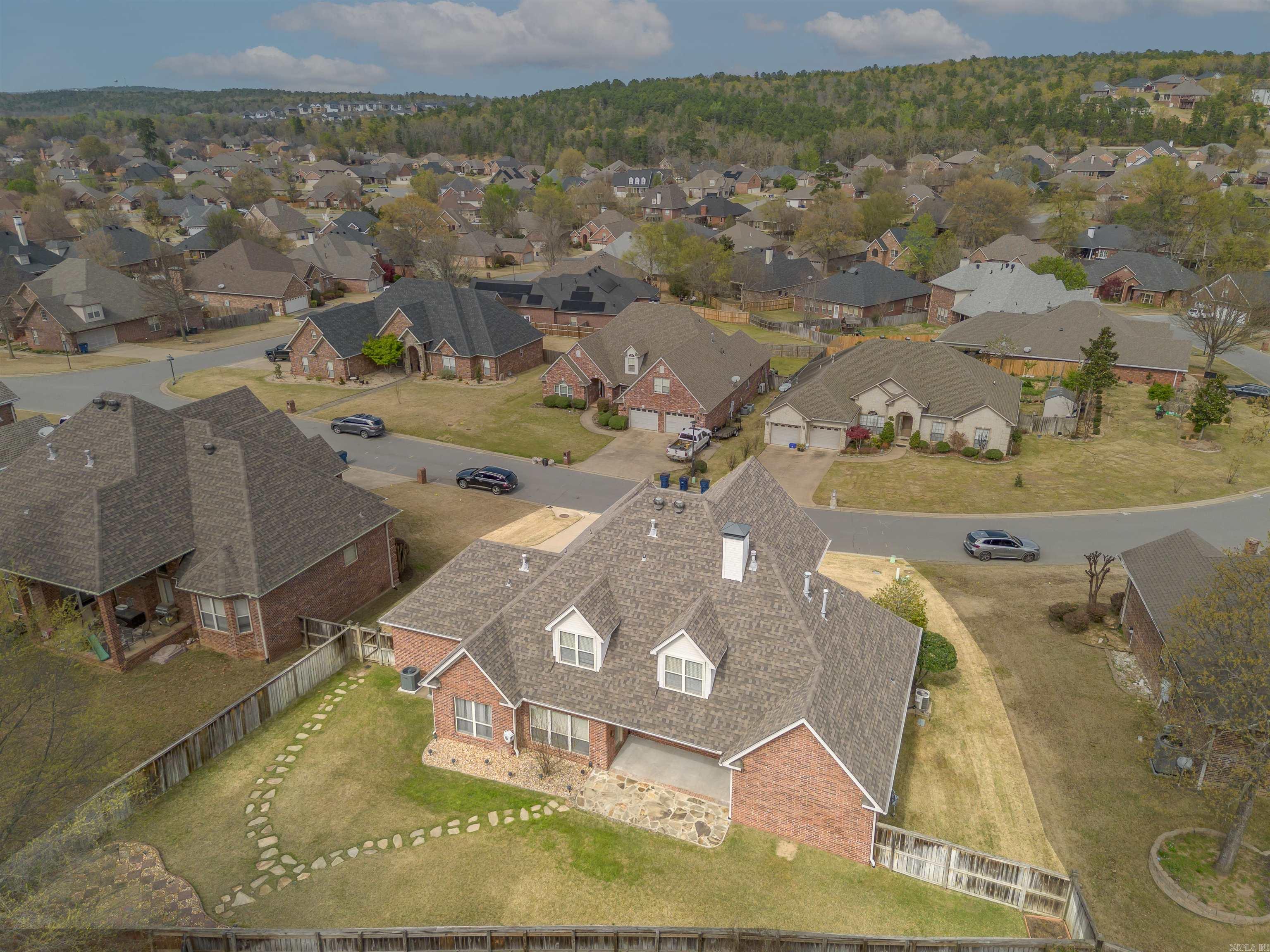 141 Mountain Valley  Maumelle, AR