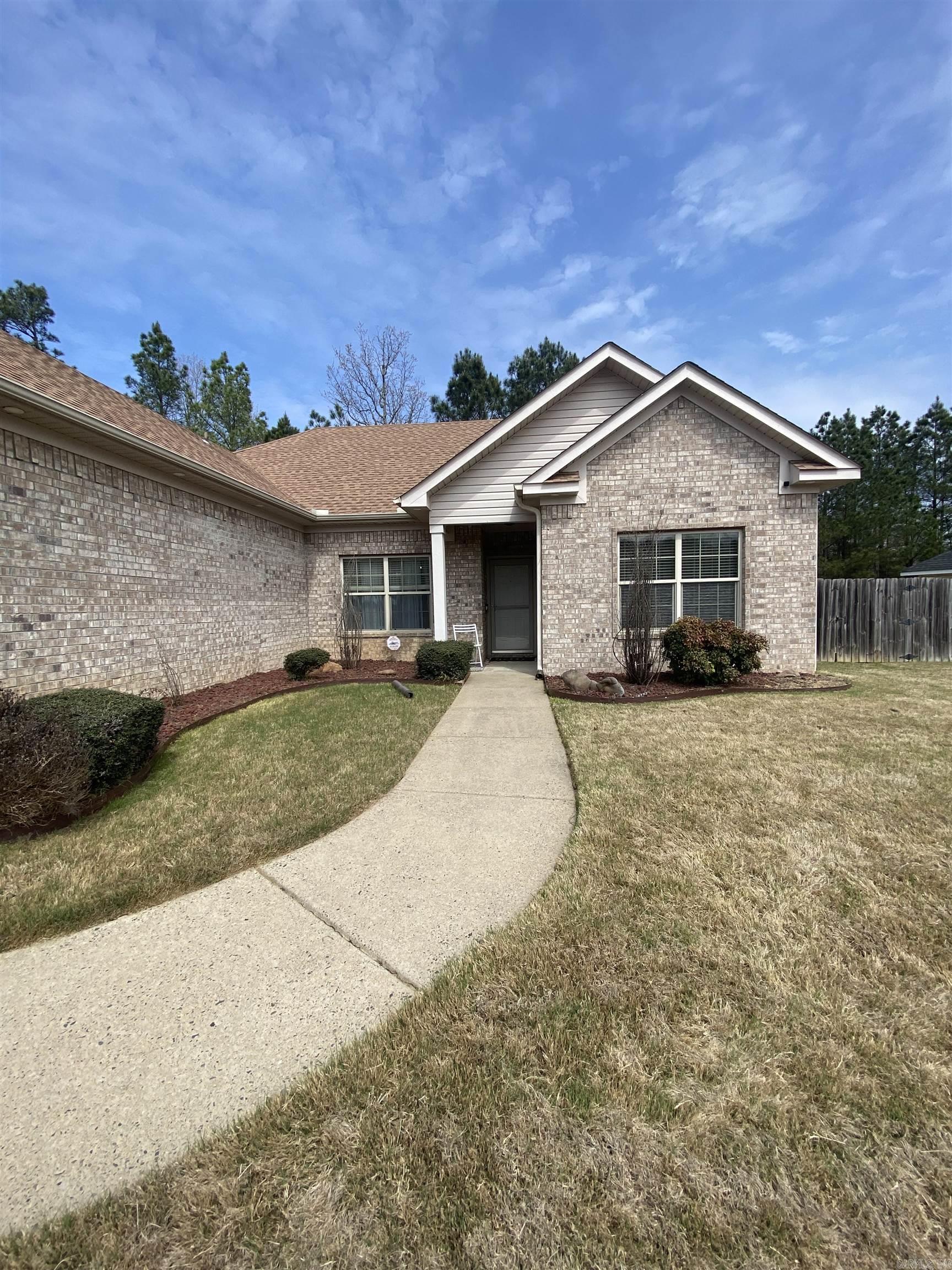 5704 John Hancock Dr.  Benton, AR