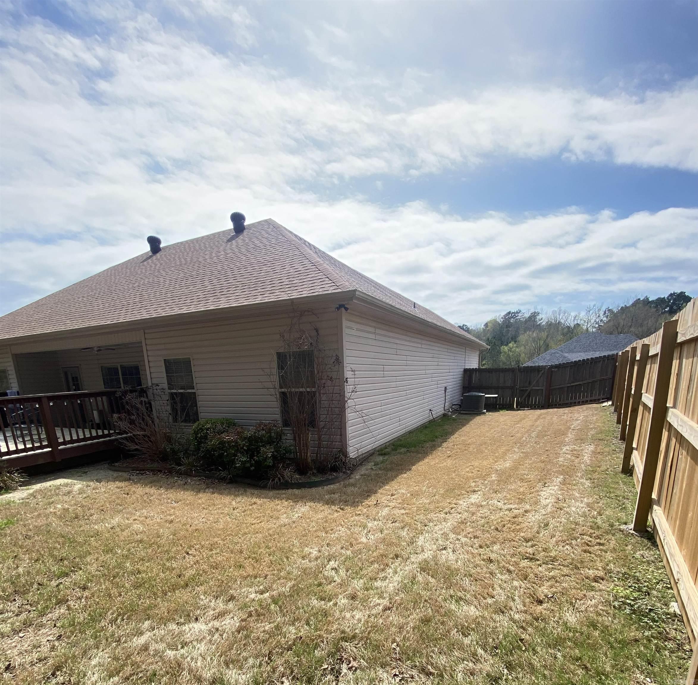 5704 John Hancock Dr.  Benton, AR