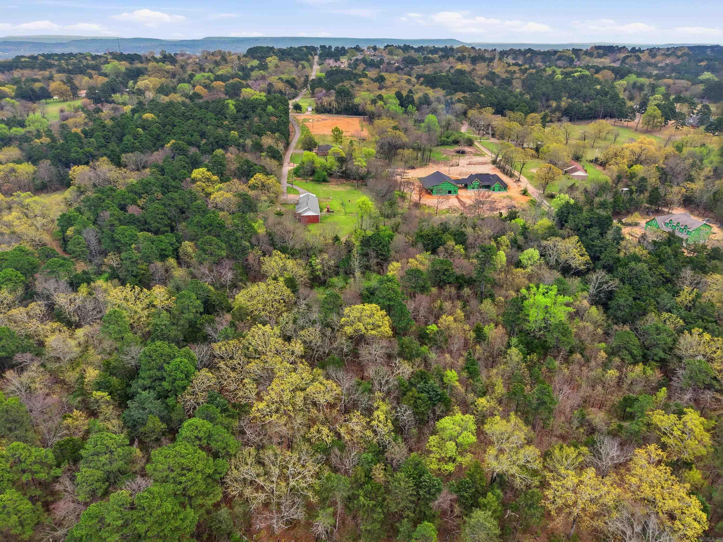 3425 River View  Russellville, AR