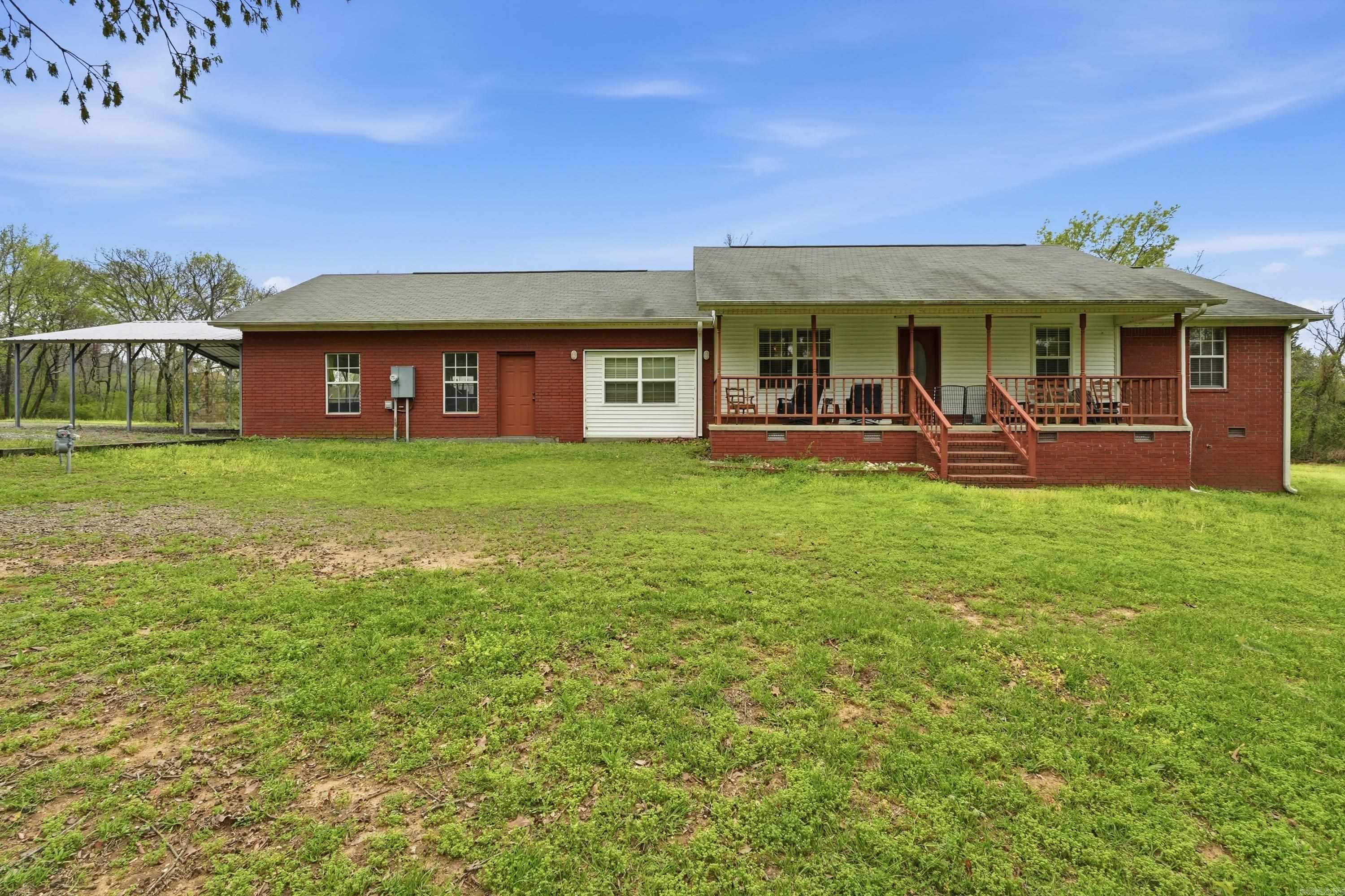 3425 River View  Russellville, AR