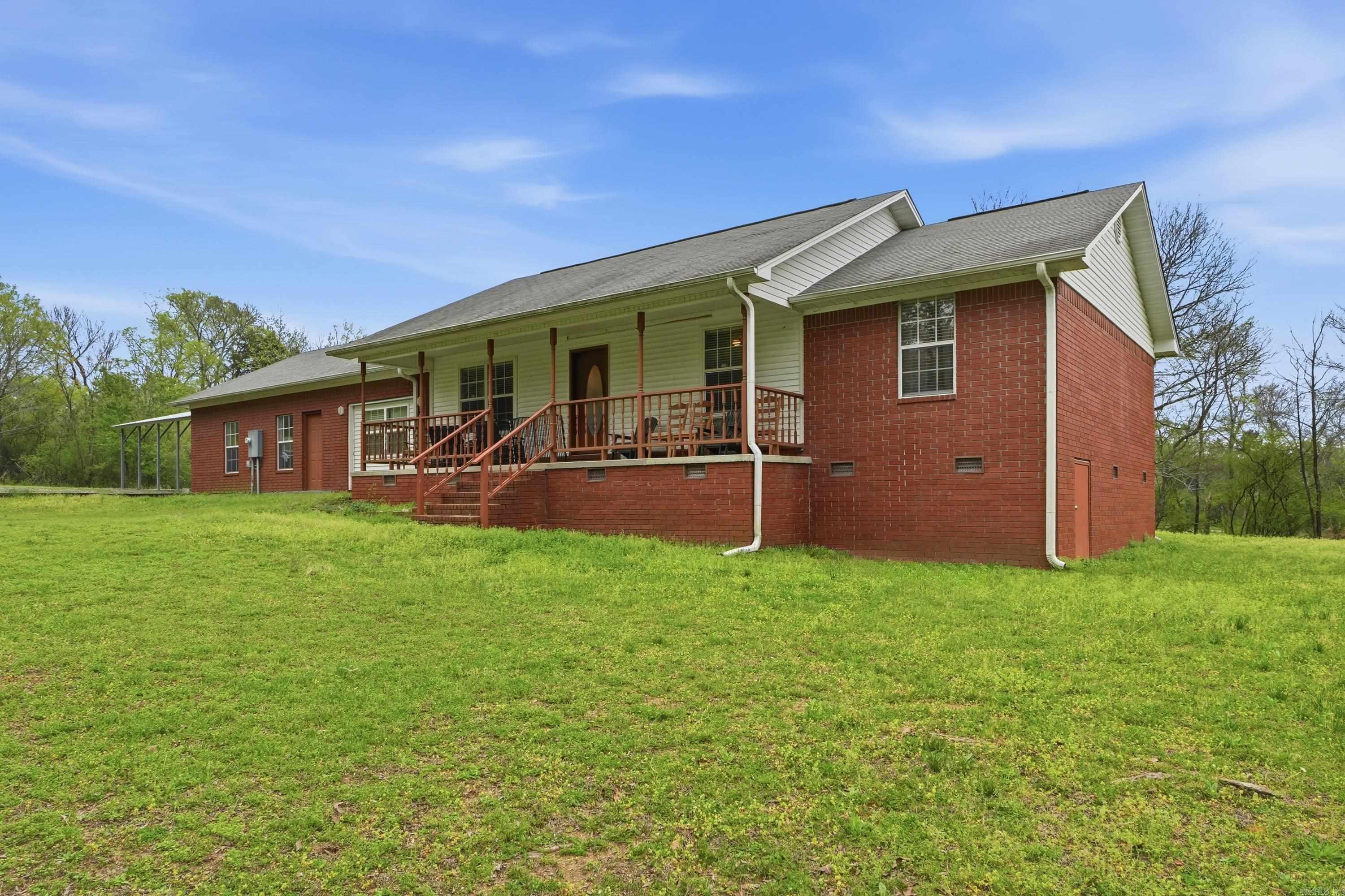 3425 River View  Russellville, AR