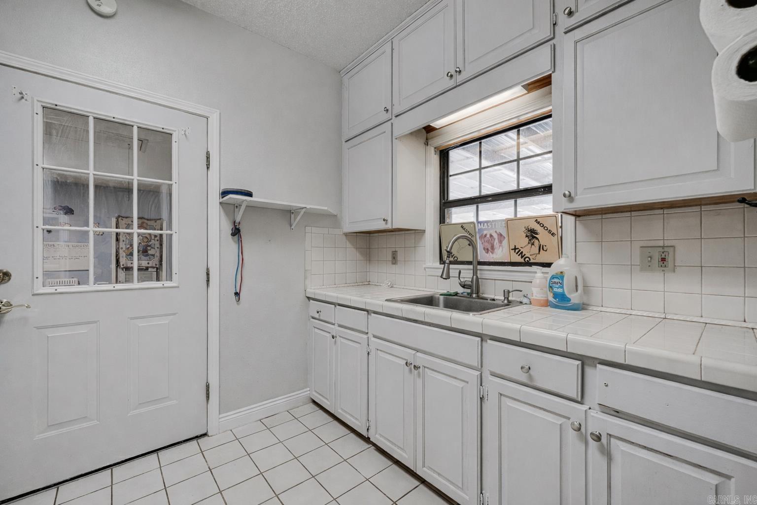 17 Ozark  Greenbrier, AR