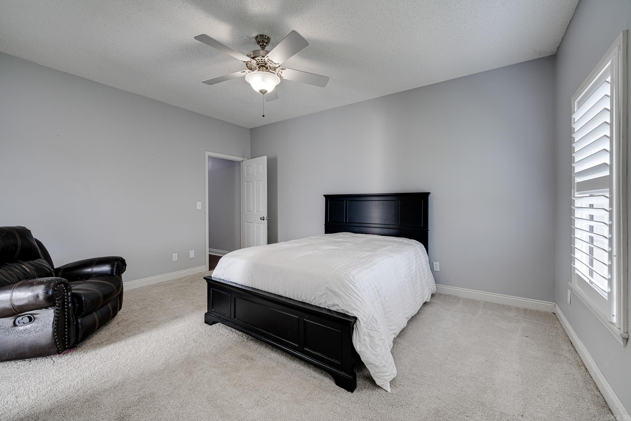 17 Ozark  Greenbrier, AR