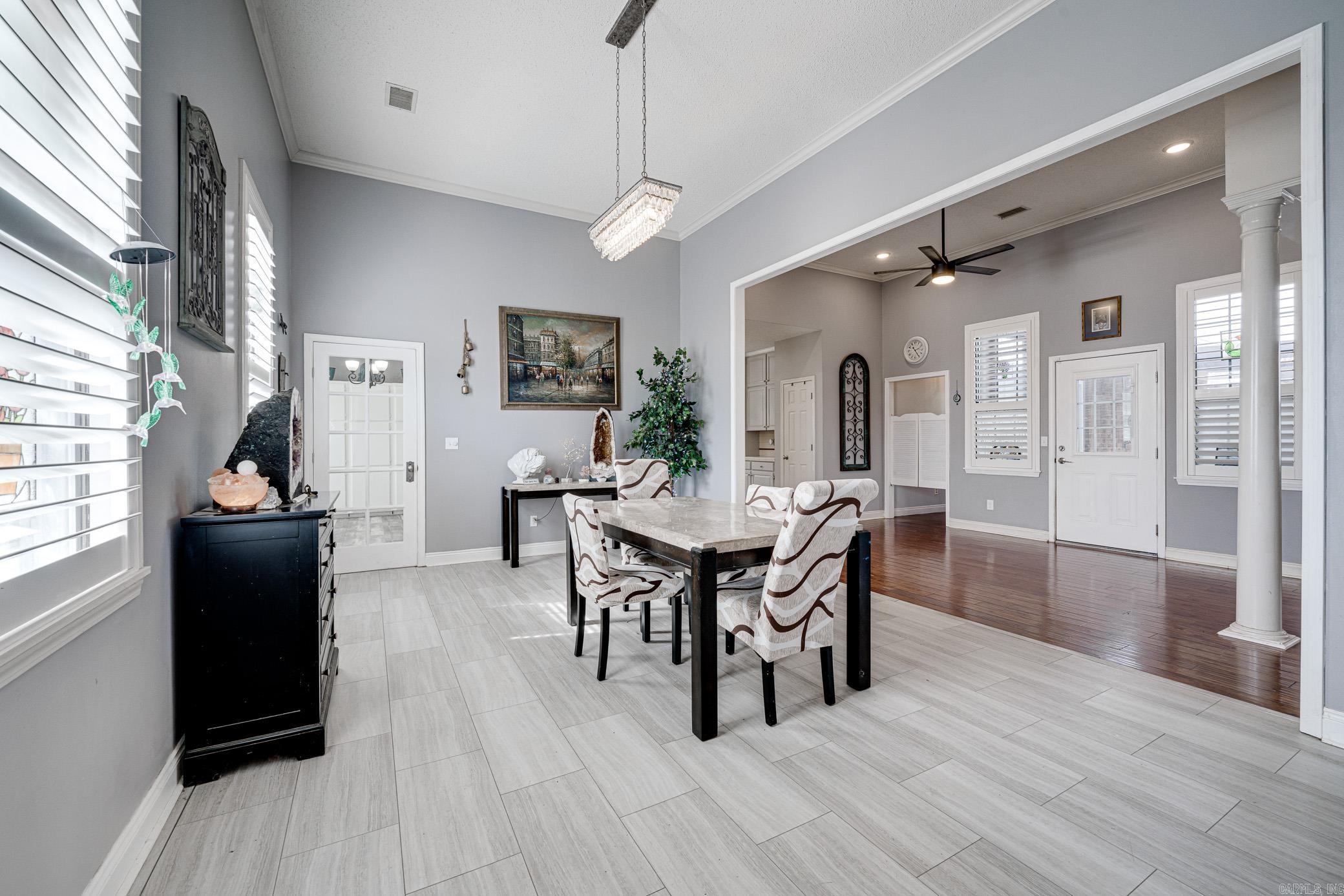 17 Ozark  Greenbrier, AR