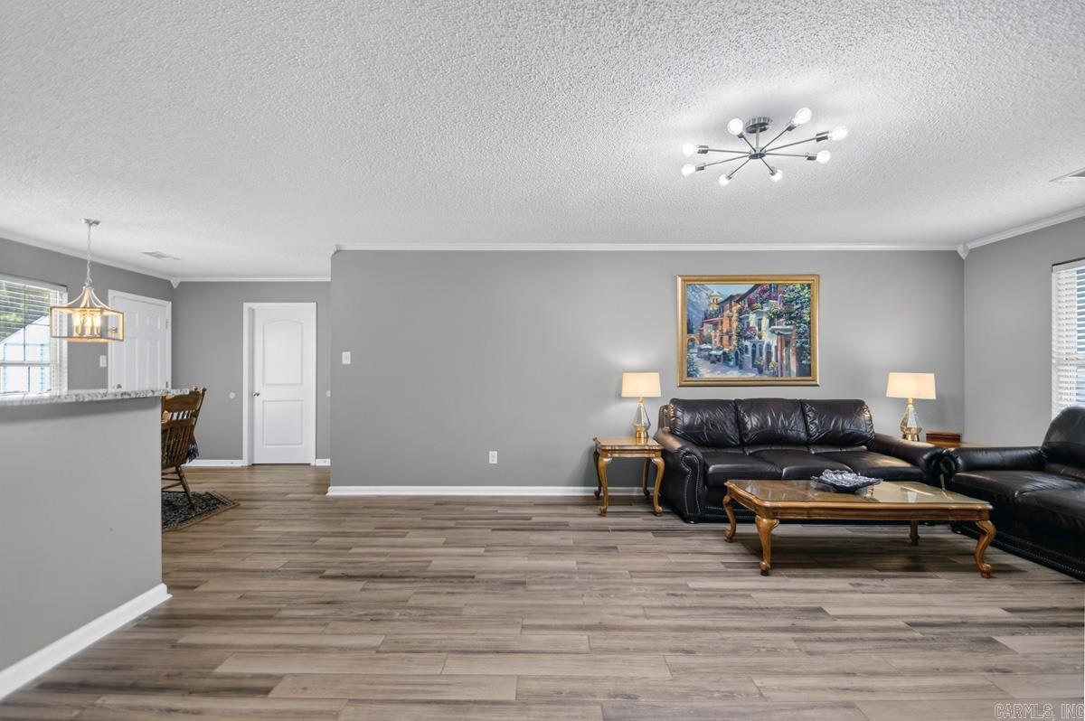 950 James Madison  Benton, AR