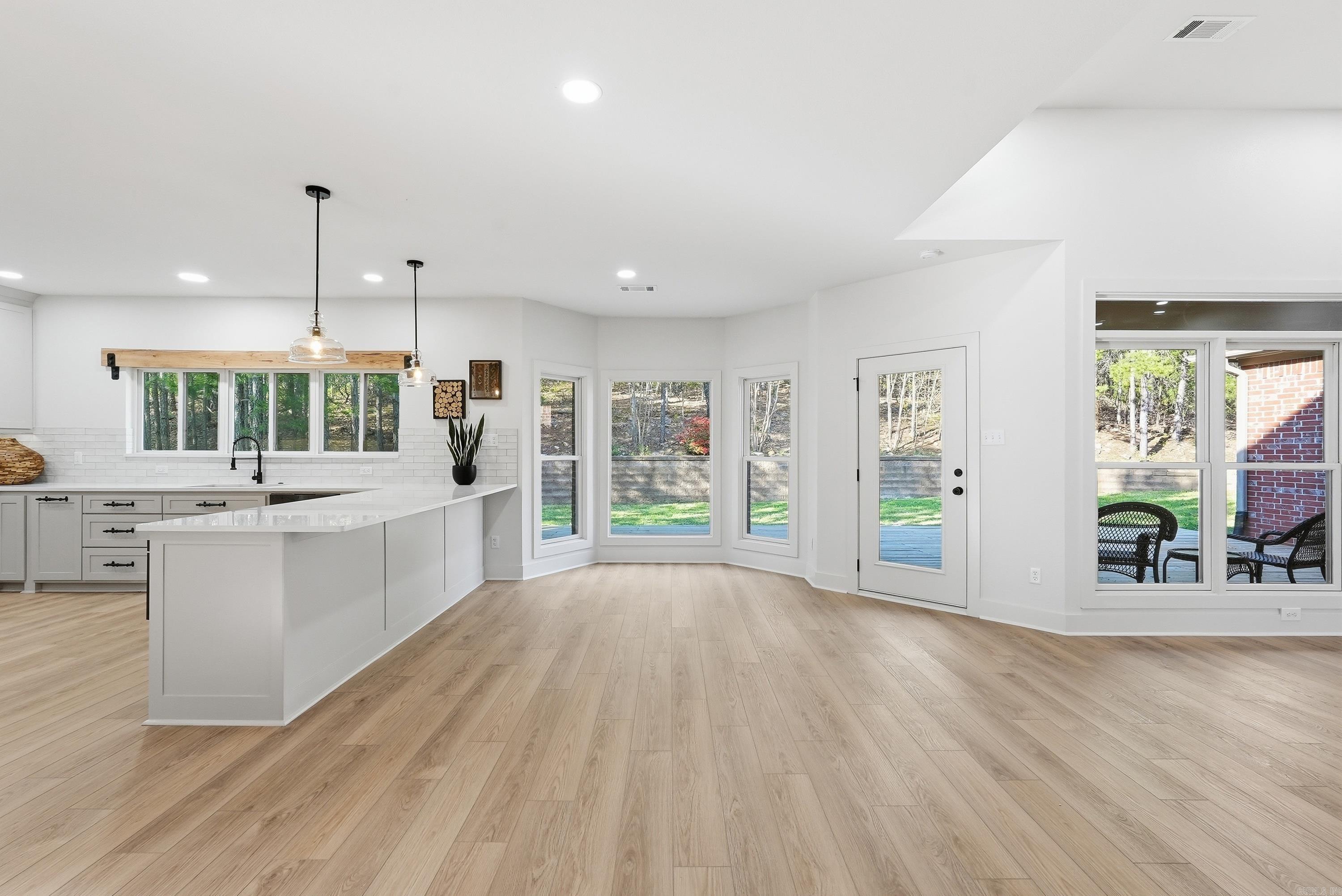 63 Talais  Little Rock, AR