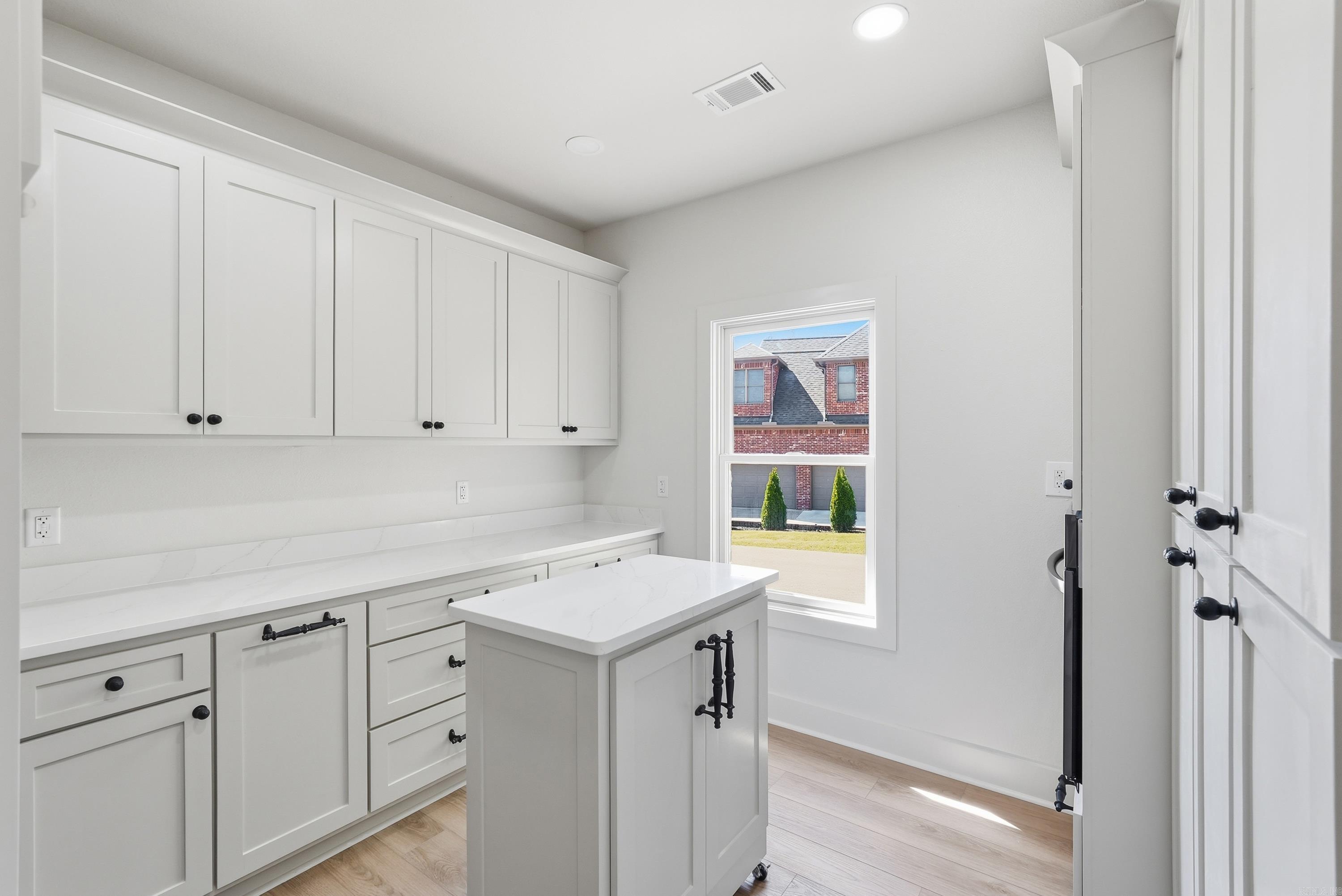 63 Talais  Little Rock, AR