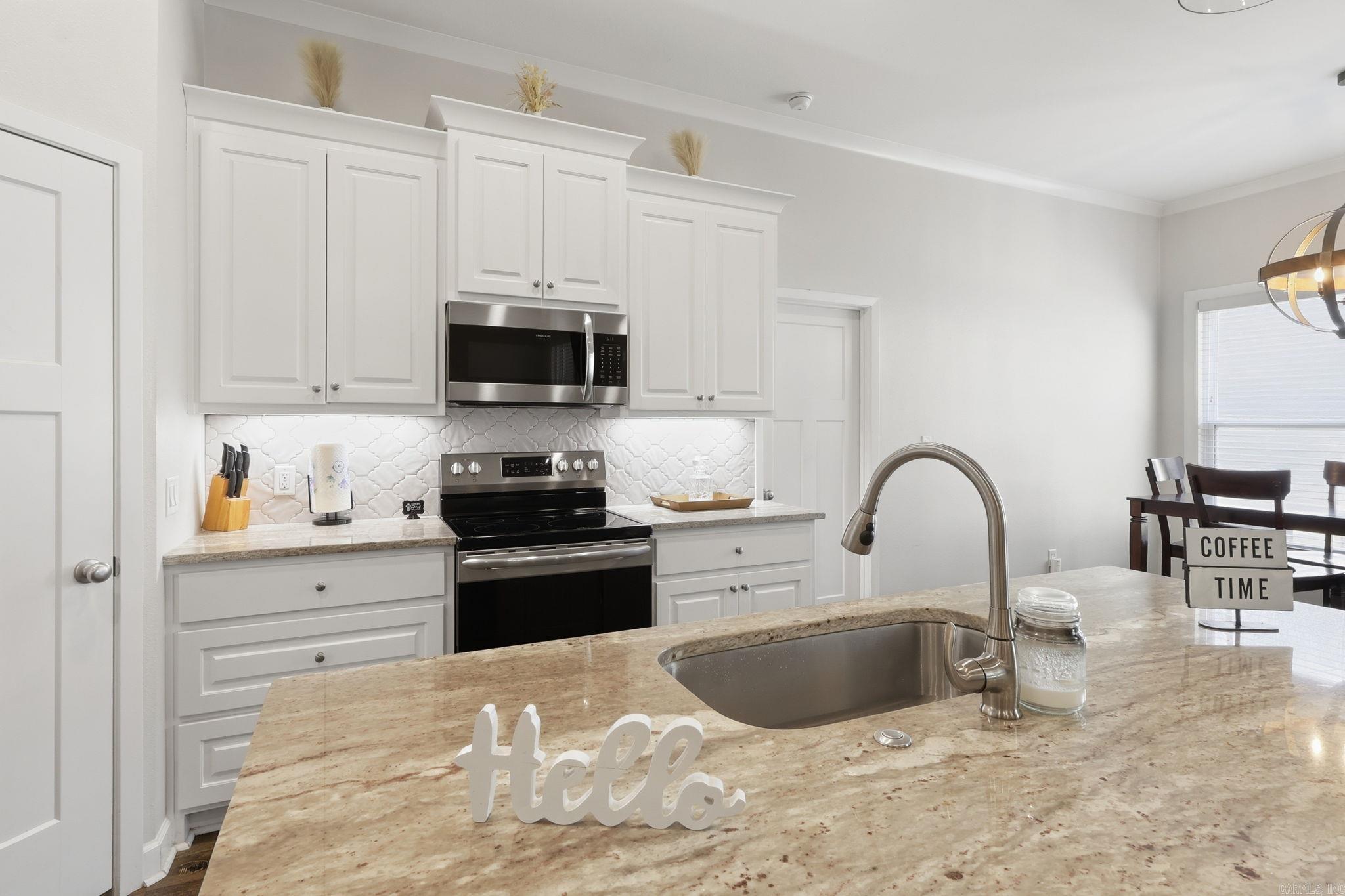 908 Dawson's Pointe Ave  Bryant, AR