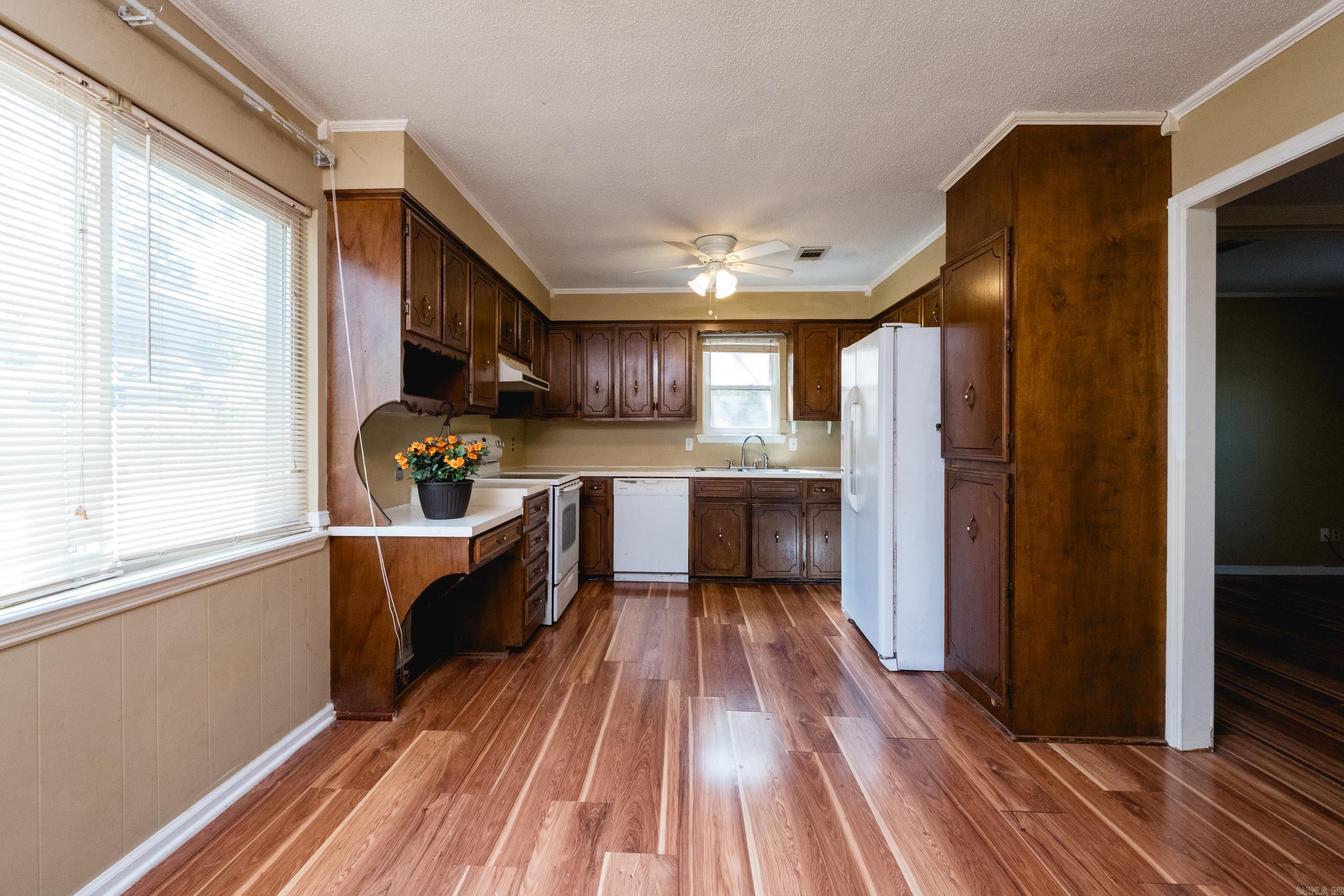 1720 Shumate  Little Rock, AR