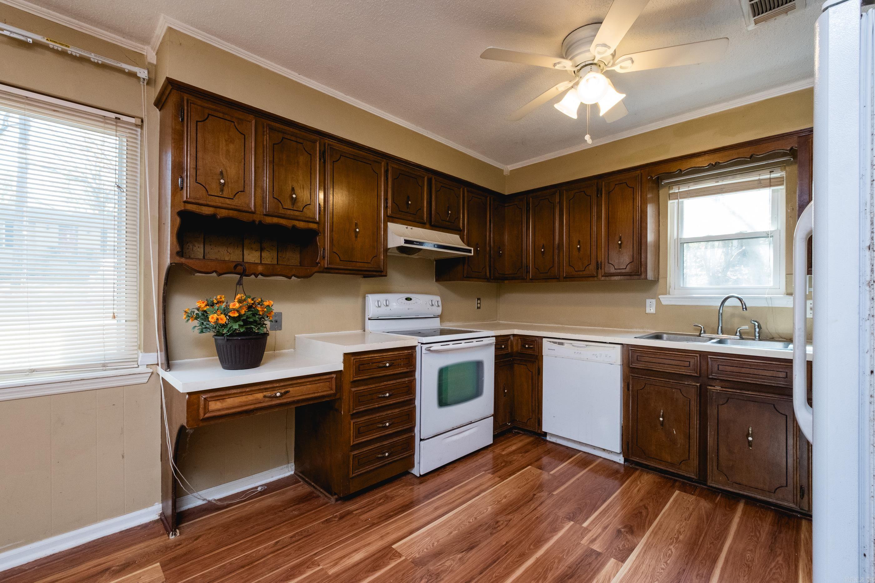 1720 Shumate  Little Rock, AR