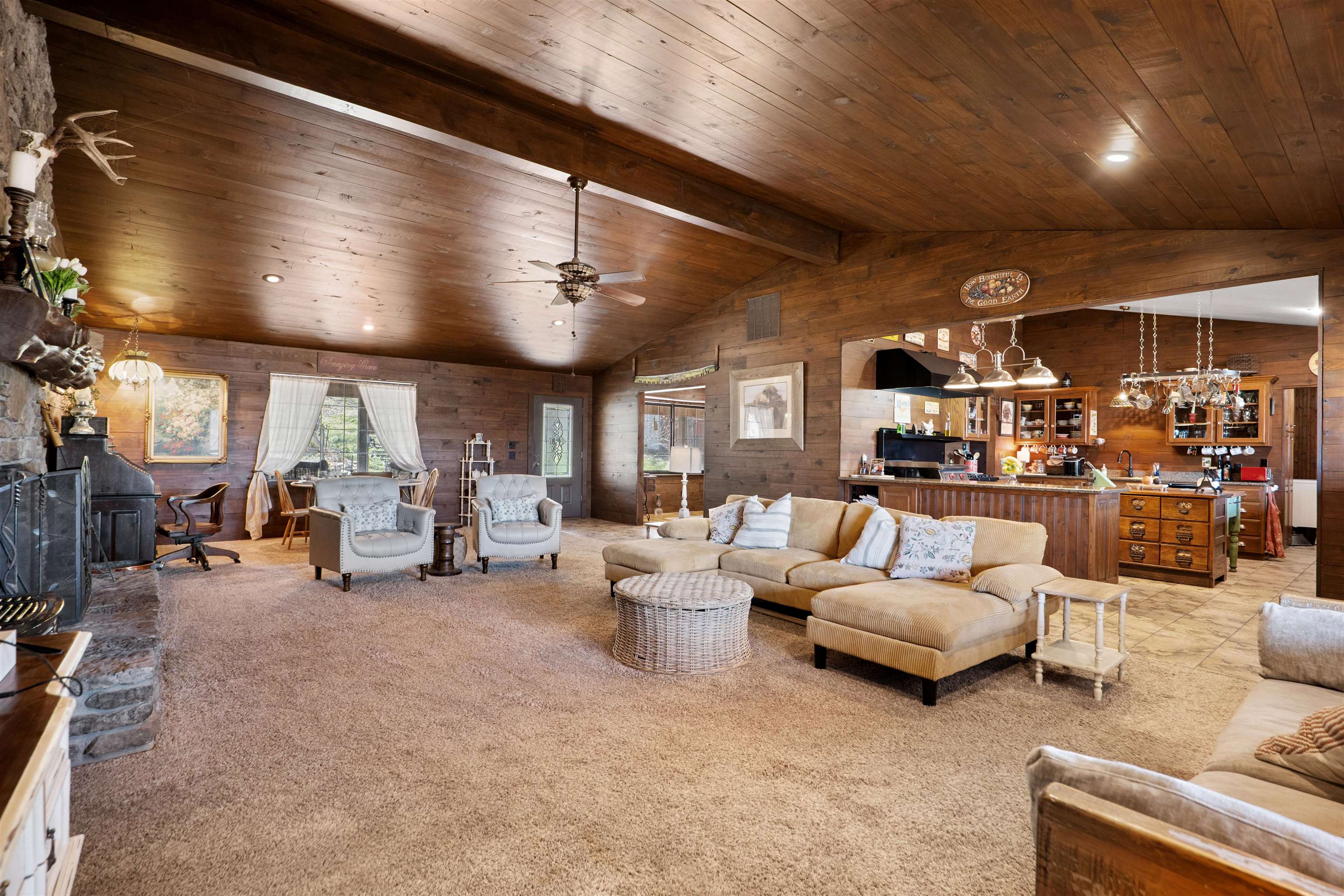 1024 Double Bridge Loop  Mountain View, AR