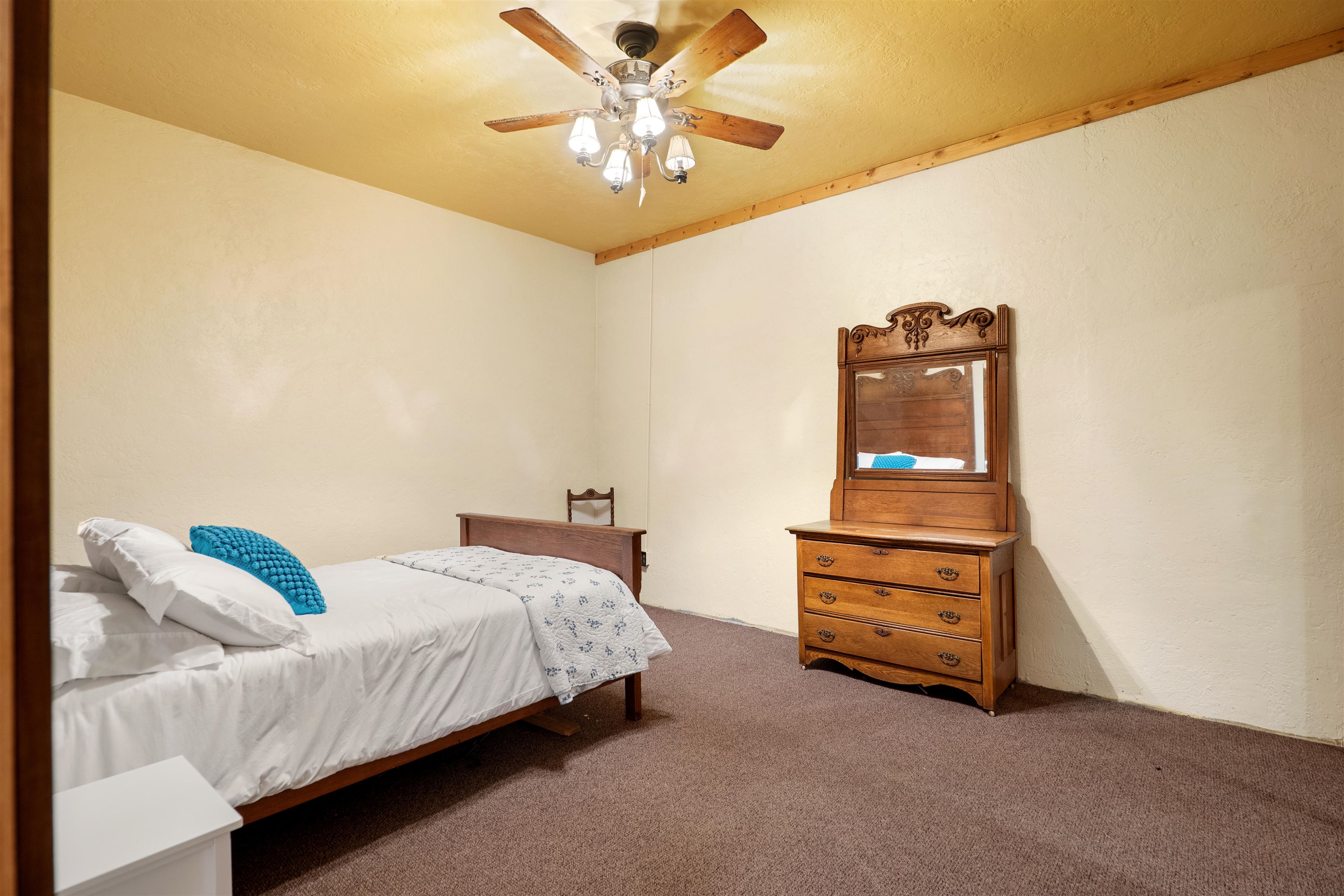 1024 Double Bridge Loop  Mountain View, AR