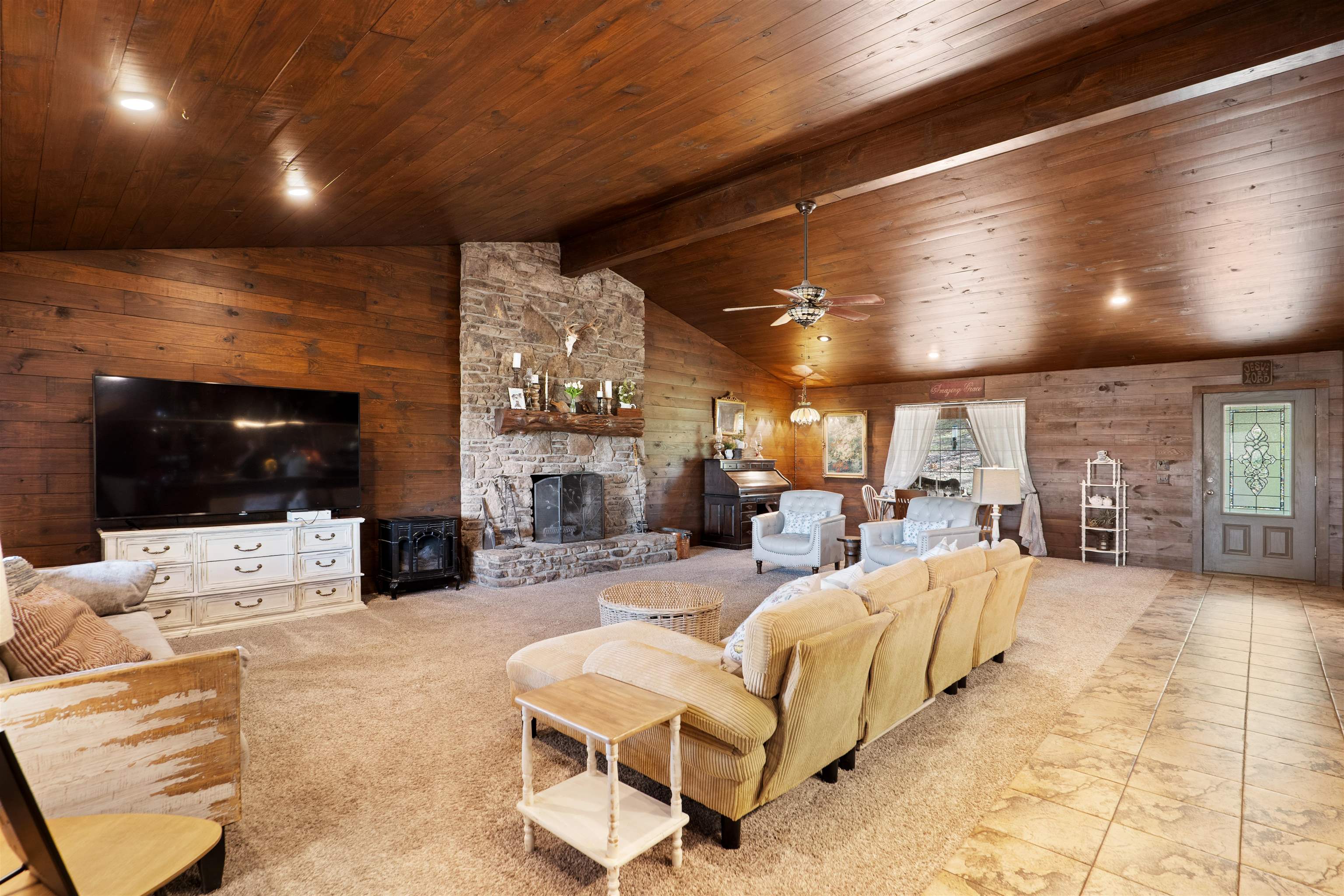 1024 Double Bridge Loop  Mountain View, AR