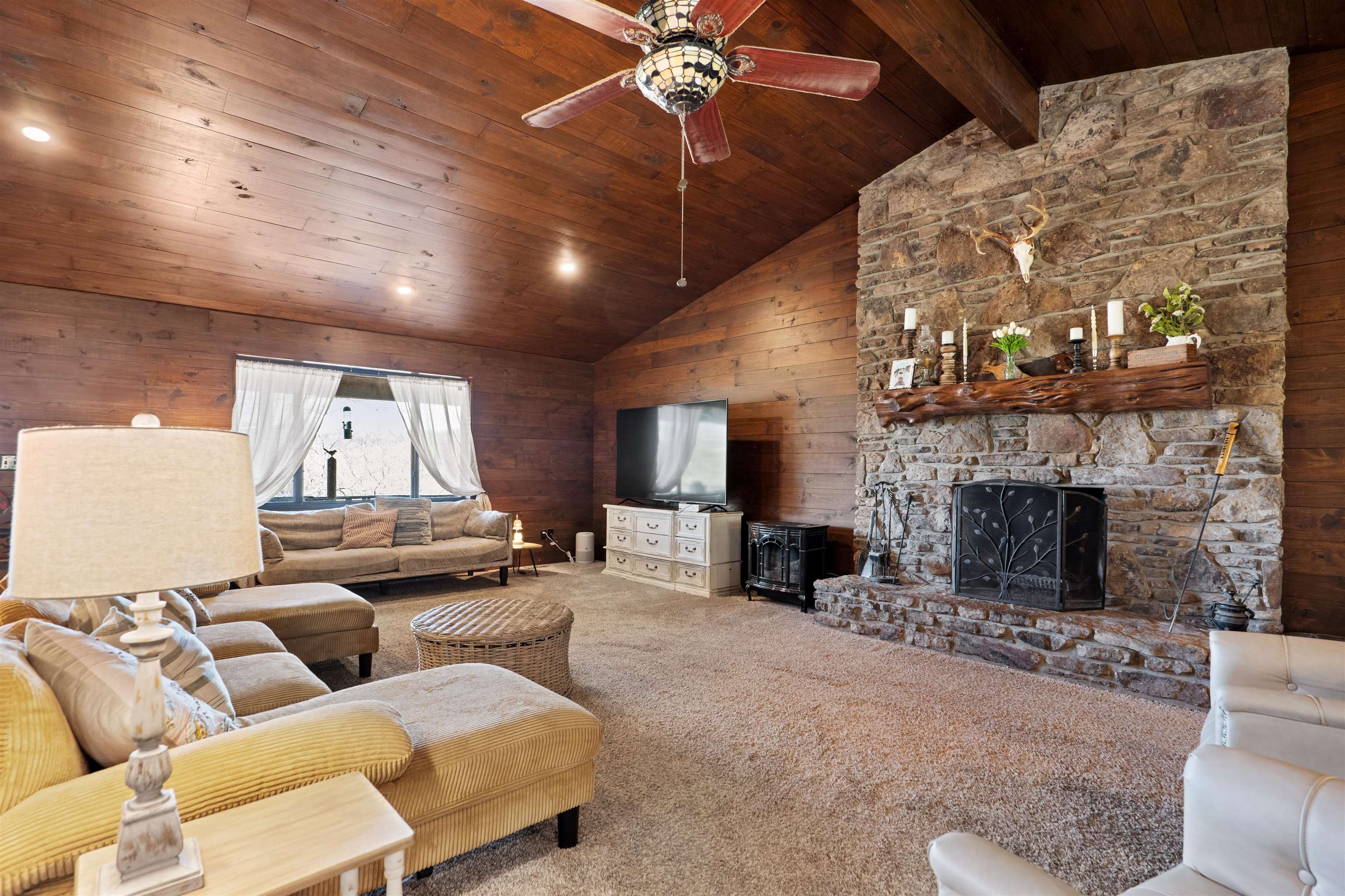 1024 Double Bridge Loop  Mountain View, AR