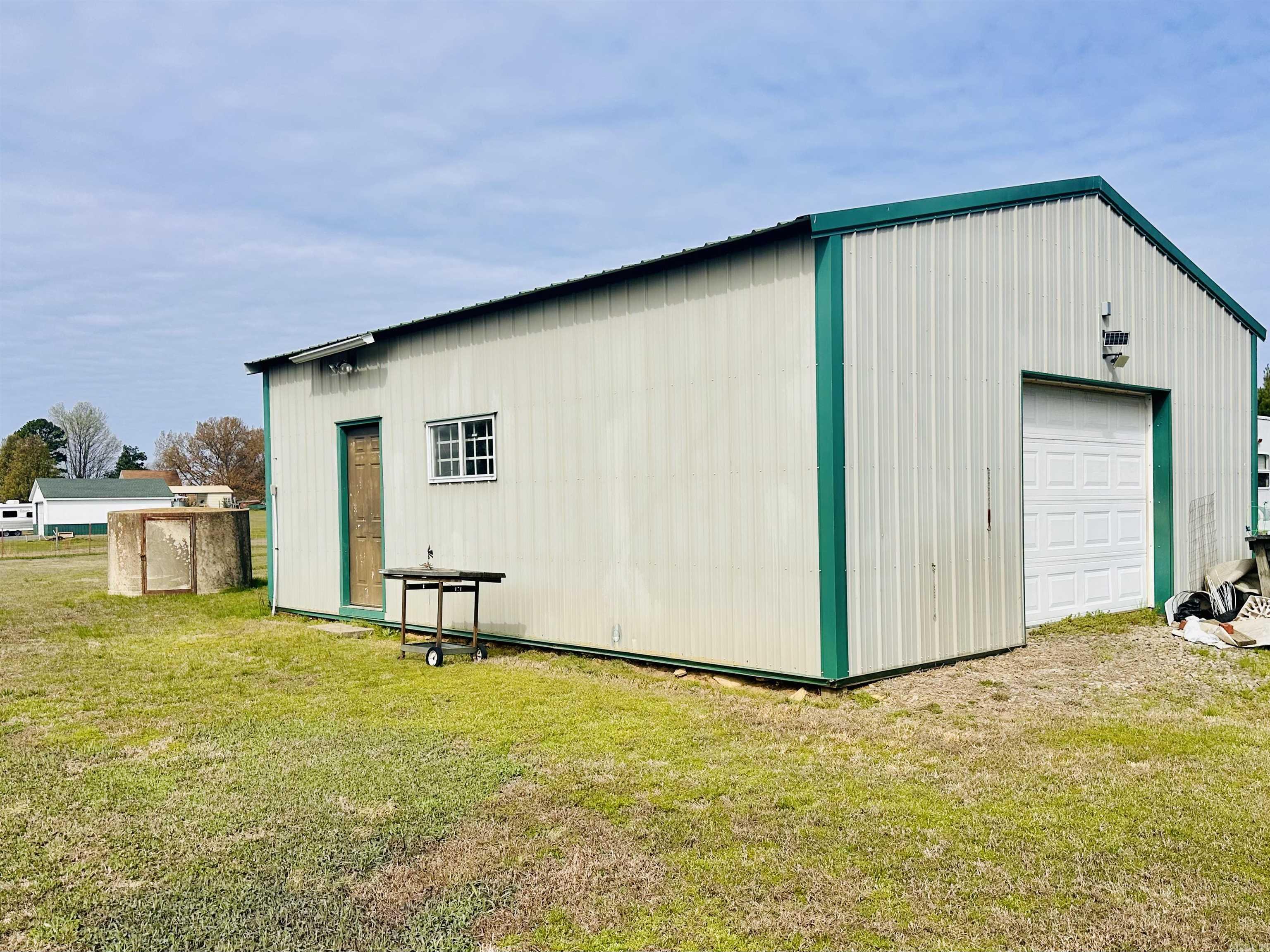 101 Latch  Heber Springs, AR