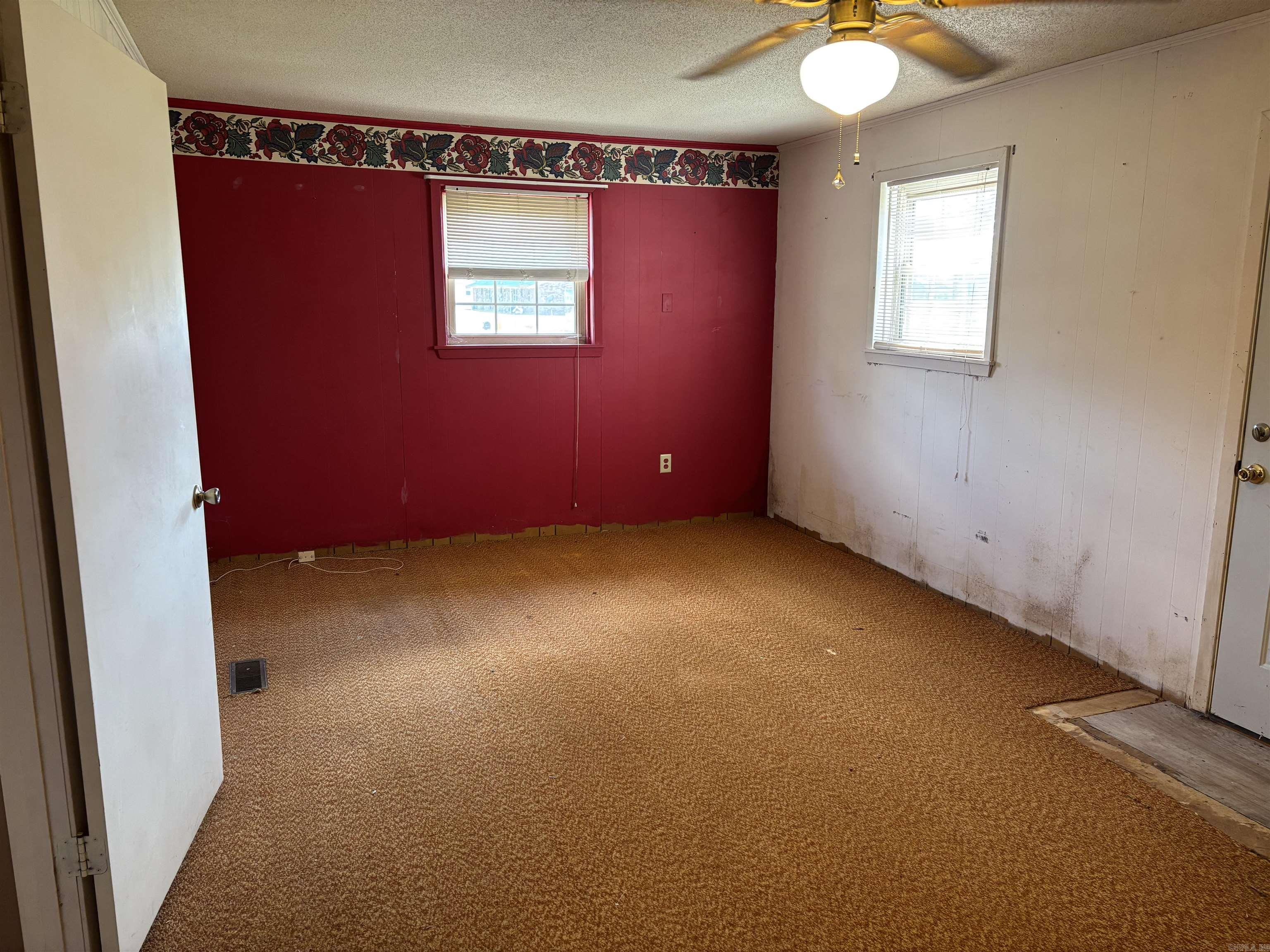 906 W Louisiana  Beebe, AR