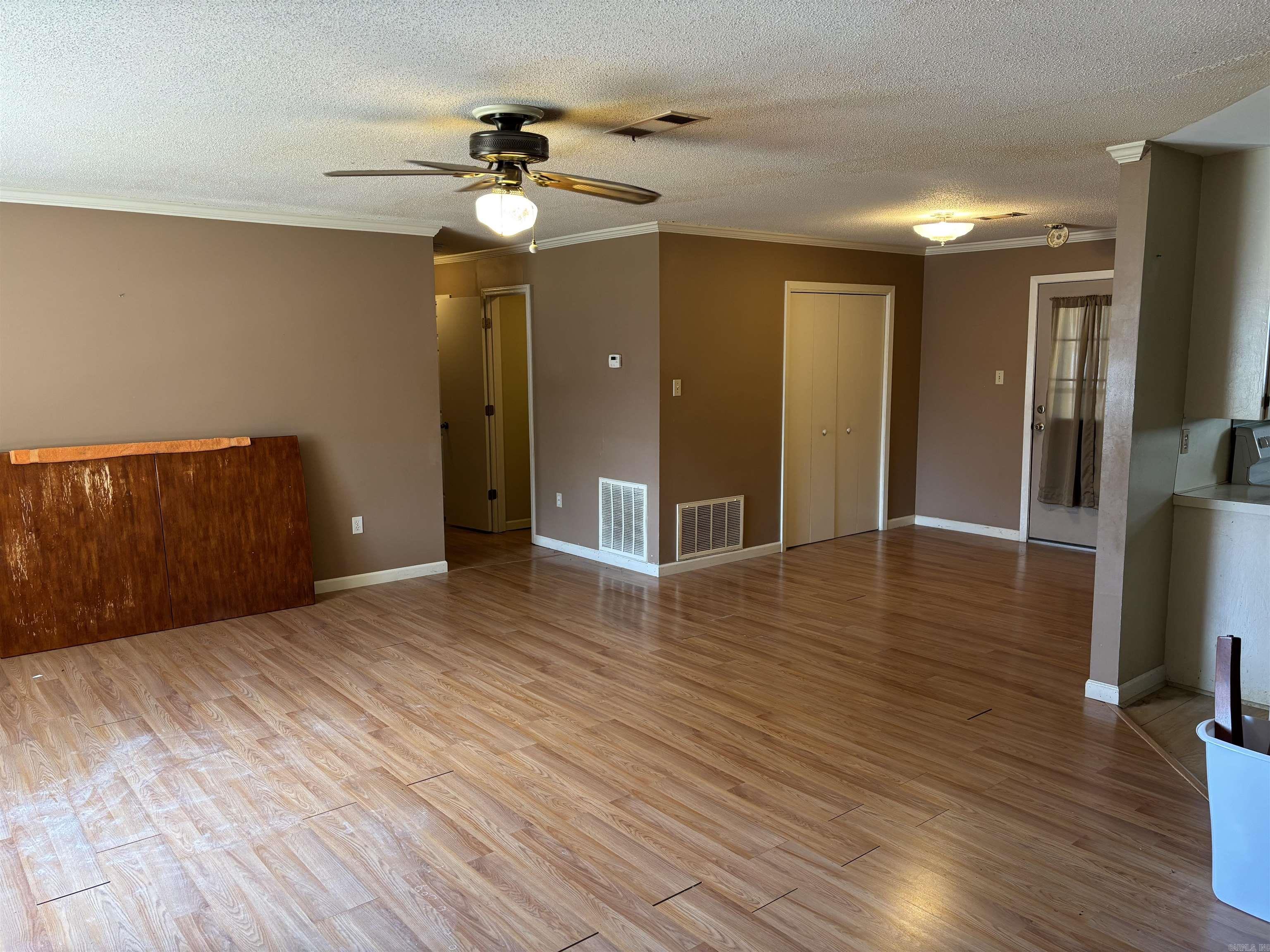 906 W Louisiana  Beebe, AR