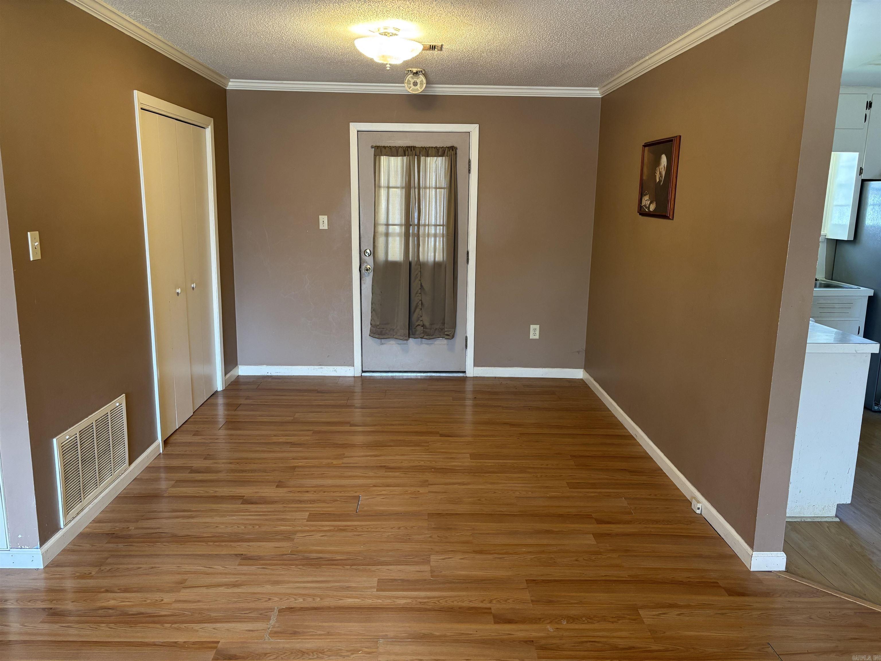 906 W Louisiana  Beebe, AR