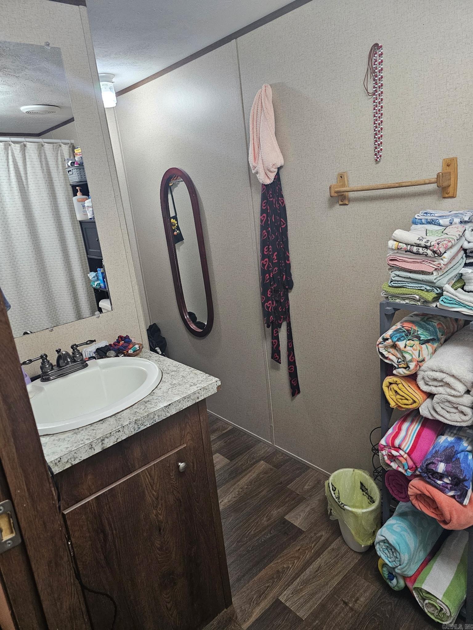 154 Renae Blvd  Greers Ferry, AR