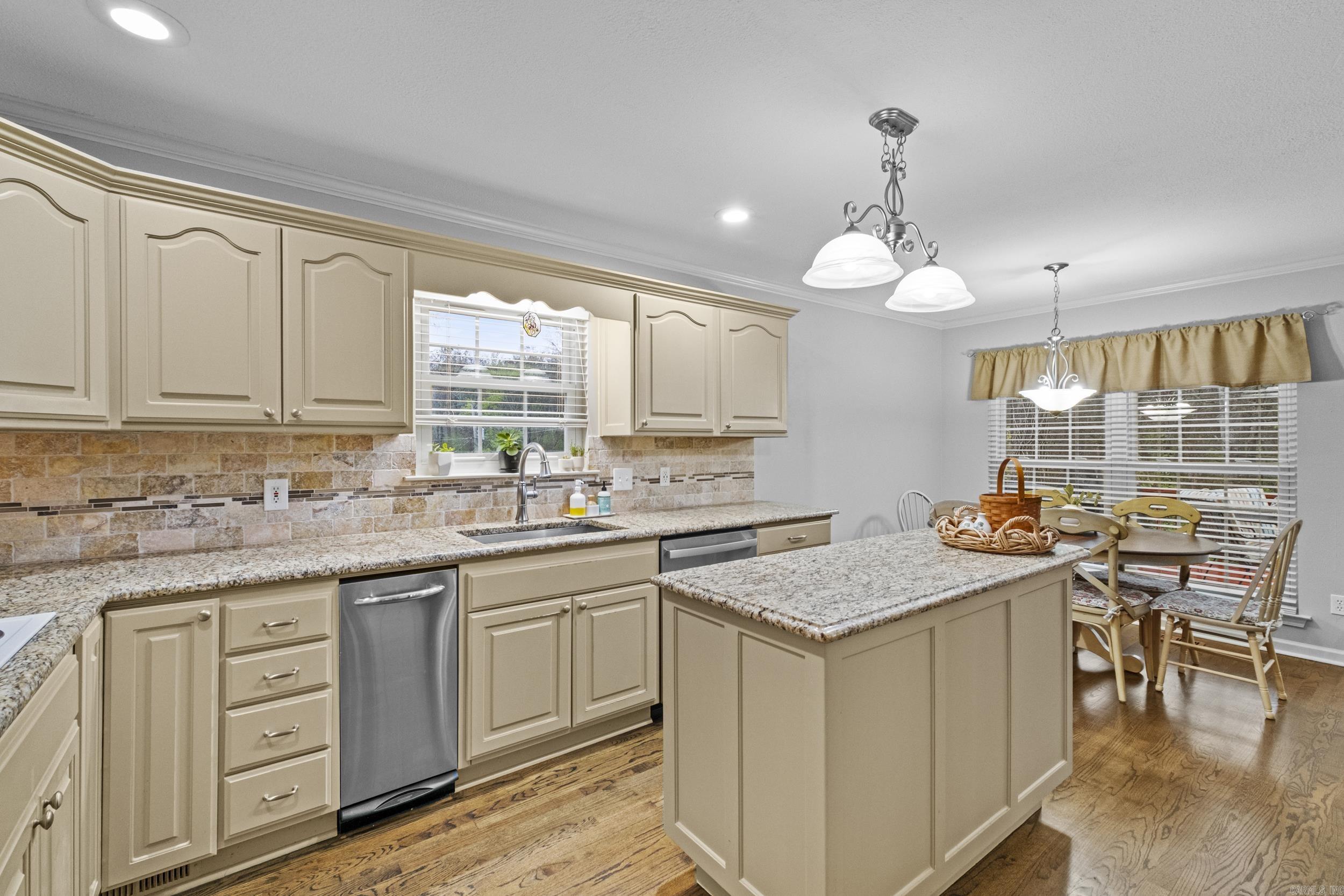 205 Birnham  Sherwood, AR