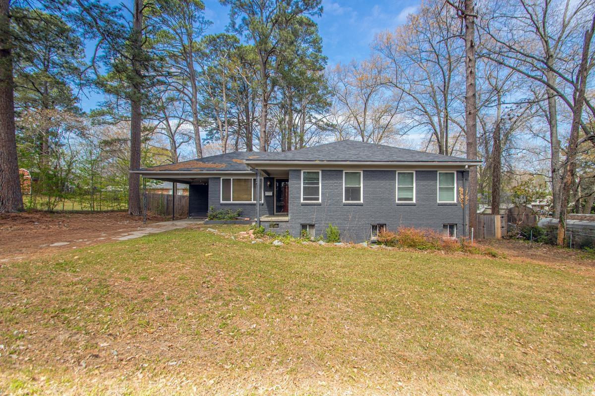 1110 Oakwood  Benton, AR