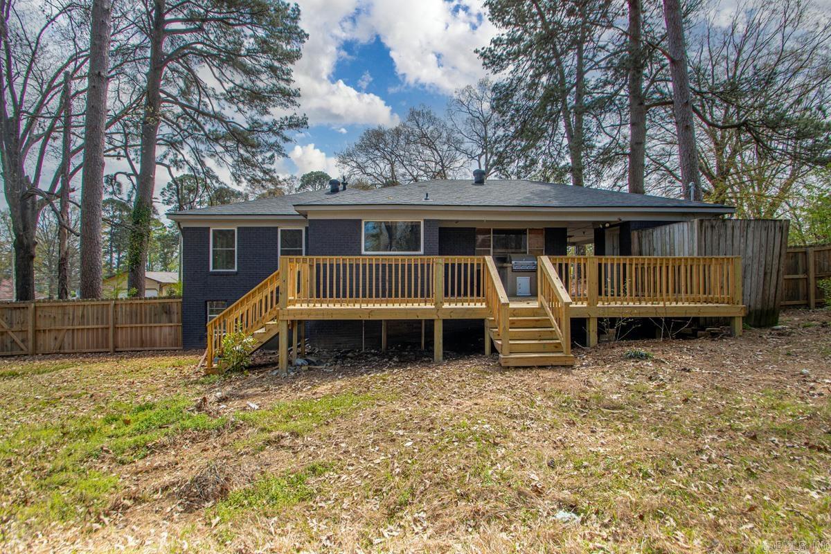 1110 Oakwood  Benton, AR