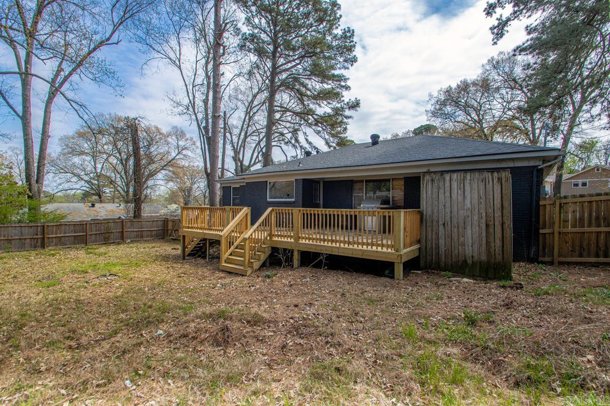 1110 Oakwood  Benton, AR