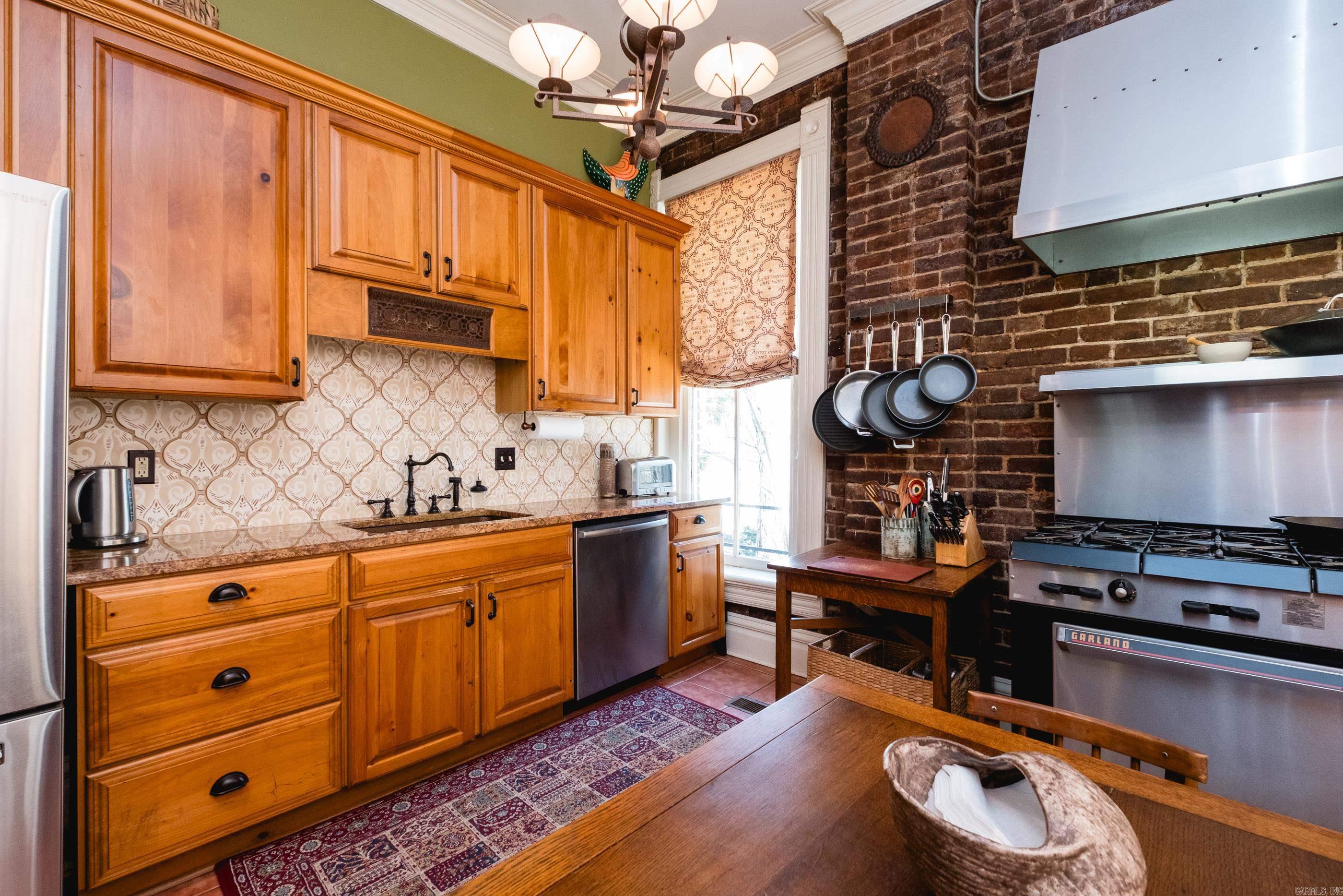 1805 S Arch Street  Little Rock, AR