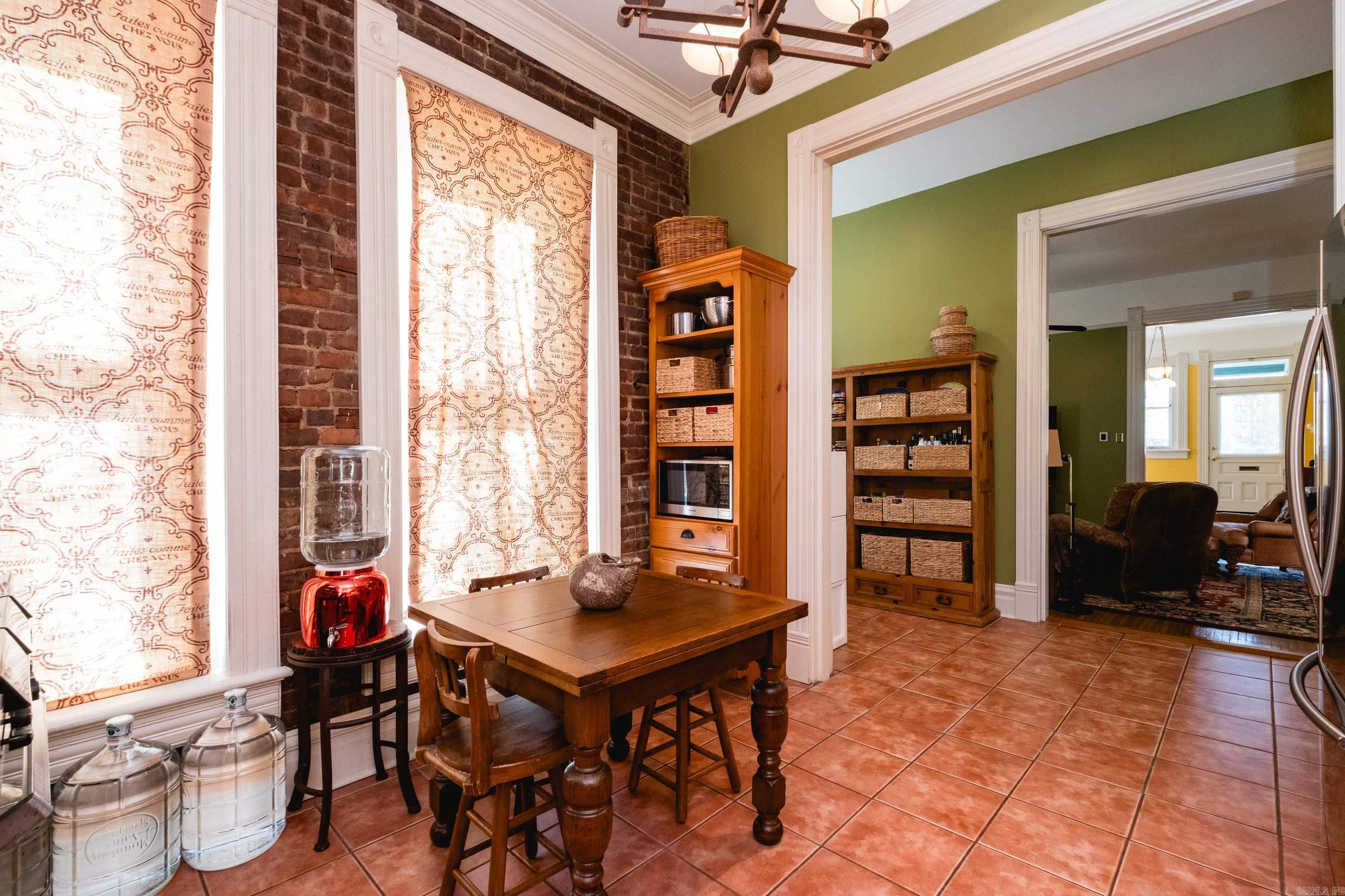 1805 S Arch Street  Little Rock, AR