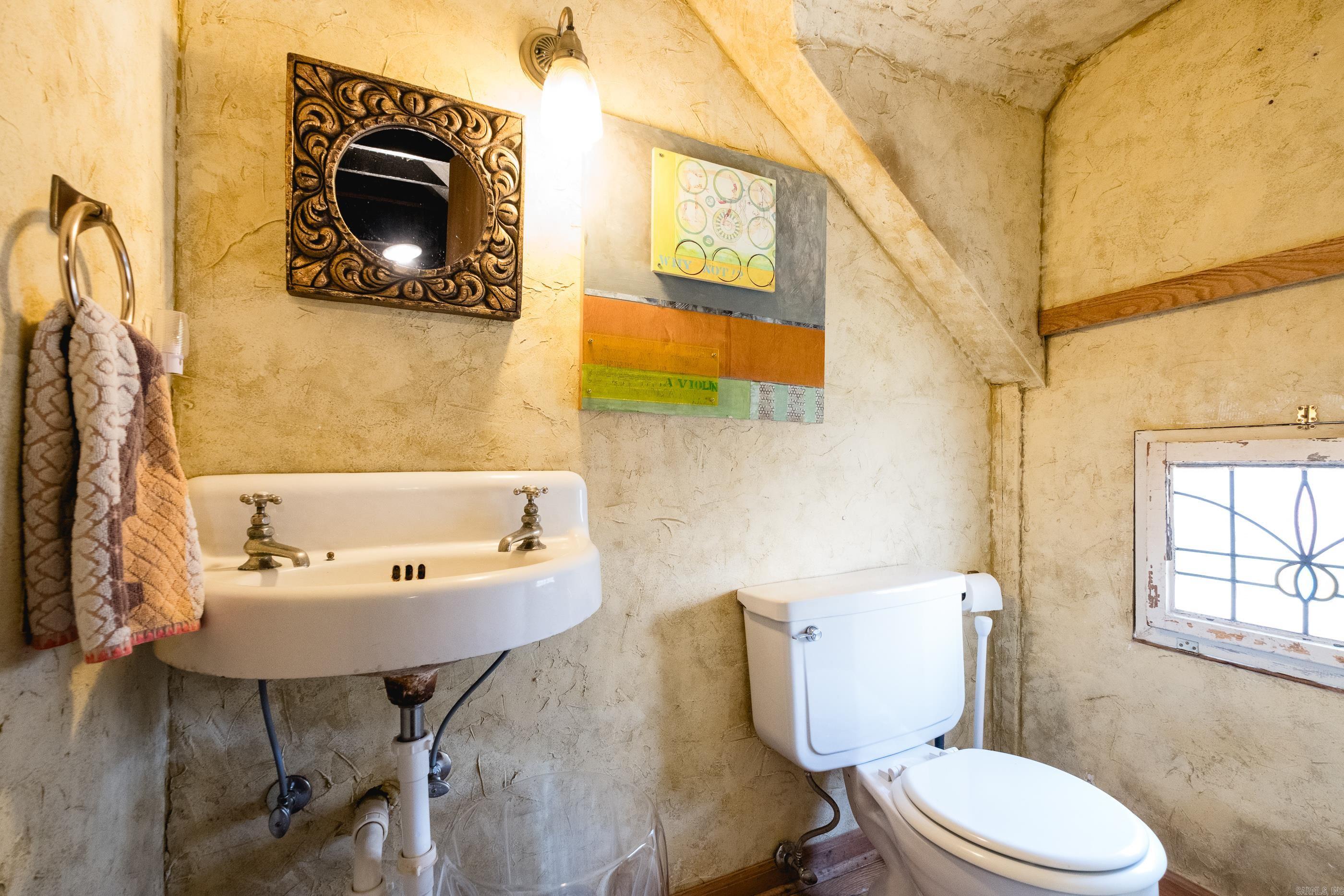 1805 S Arch Street  Little Rock, AR