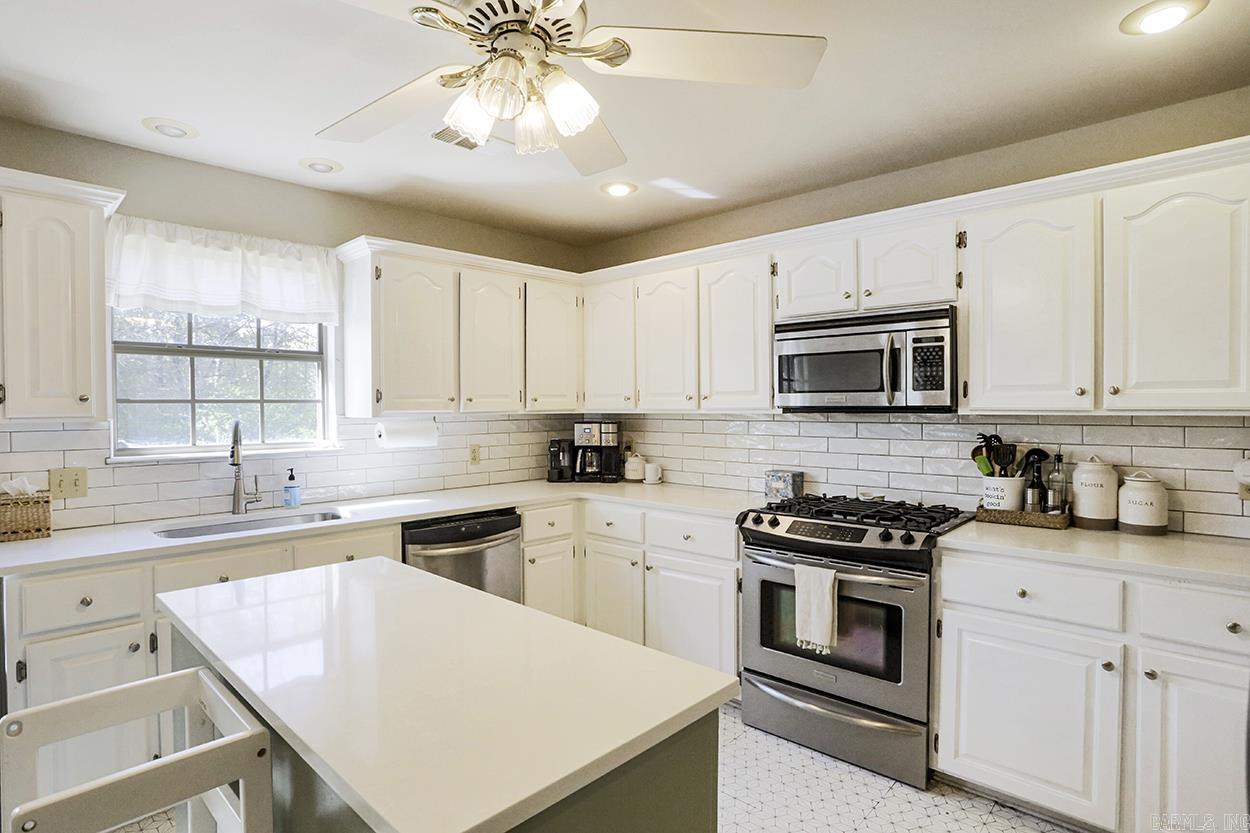 8 Silver Meadow Cove  North Little Rock, AR