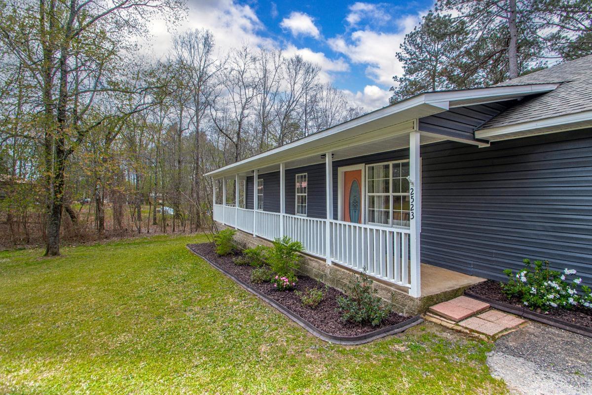 2523 Holy Ridge Rd  Traskwood, AR