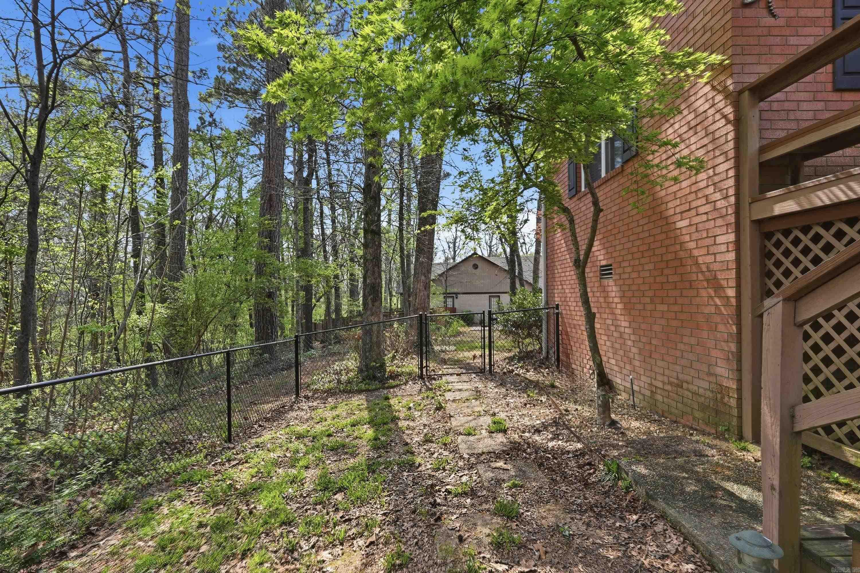 1190 Cambridge  Benton, AR