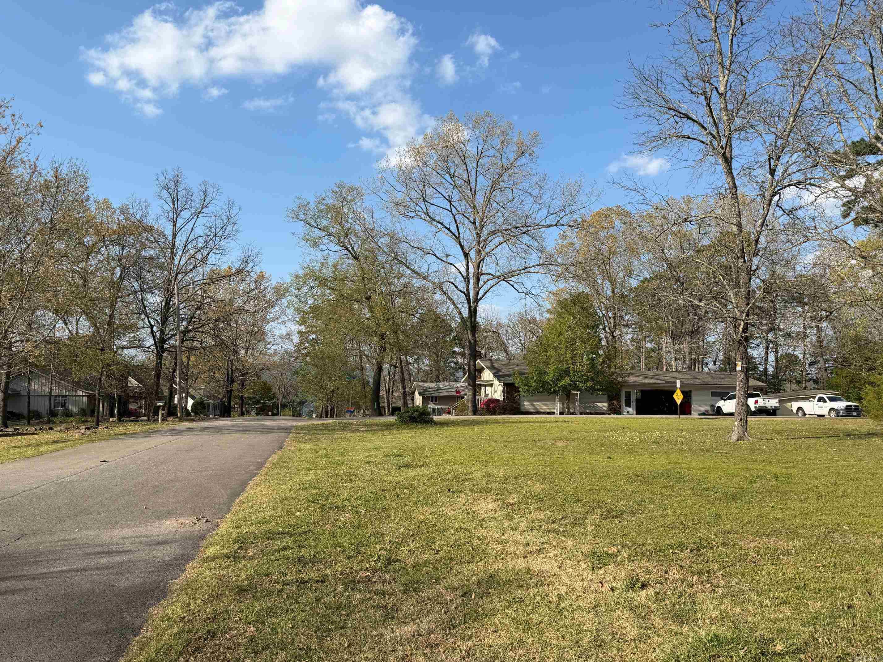 2417 Woodland Bluff  Heber Springs, AR