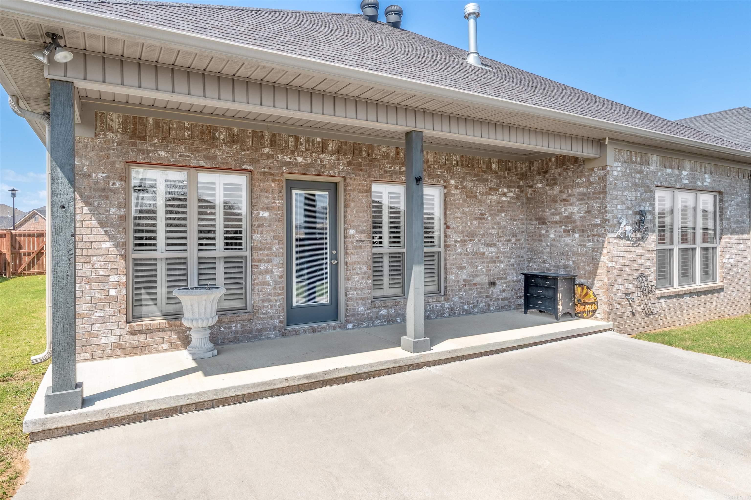 25 Joel Lane  Maumelle, AR