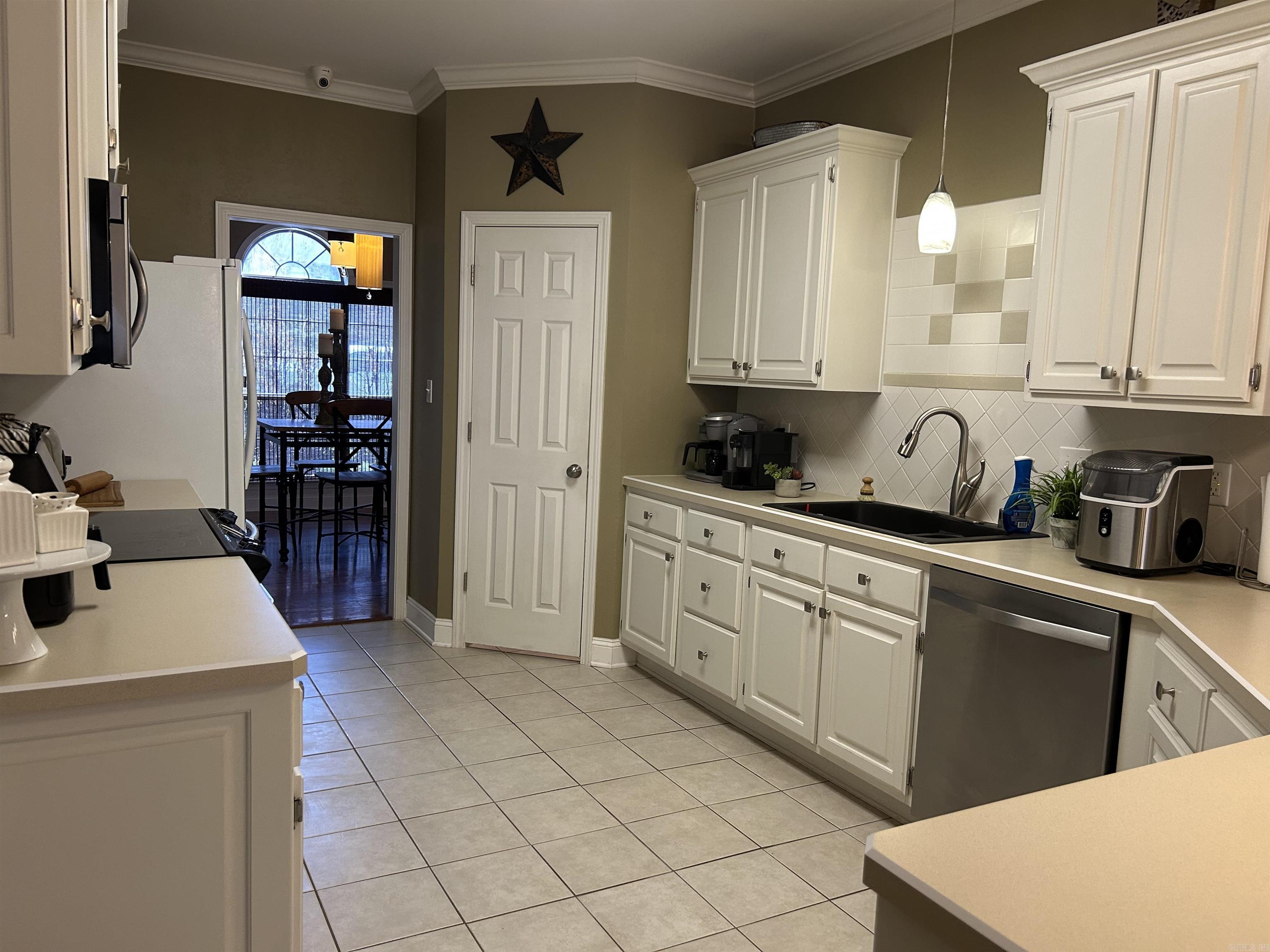 24 Ozark  Maumelle, AR