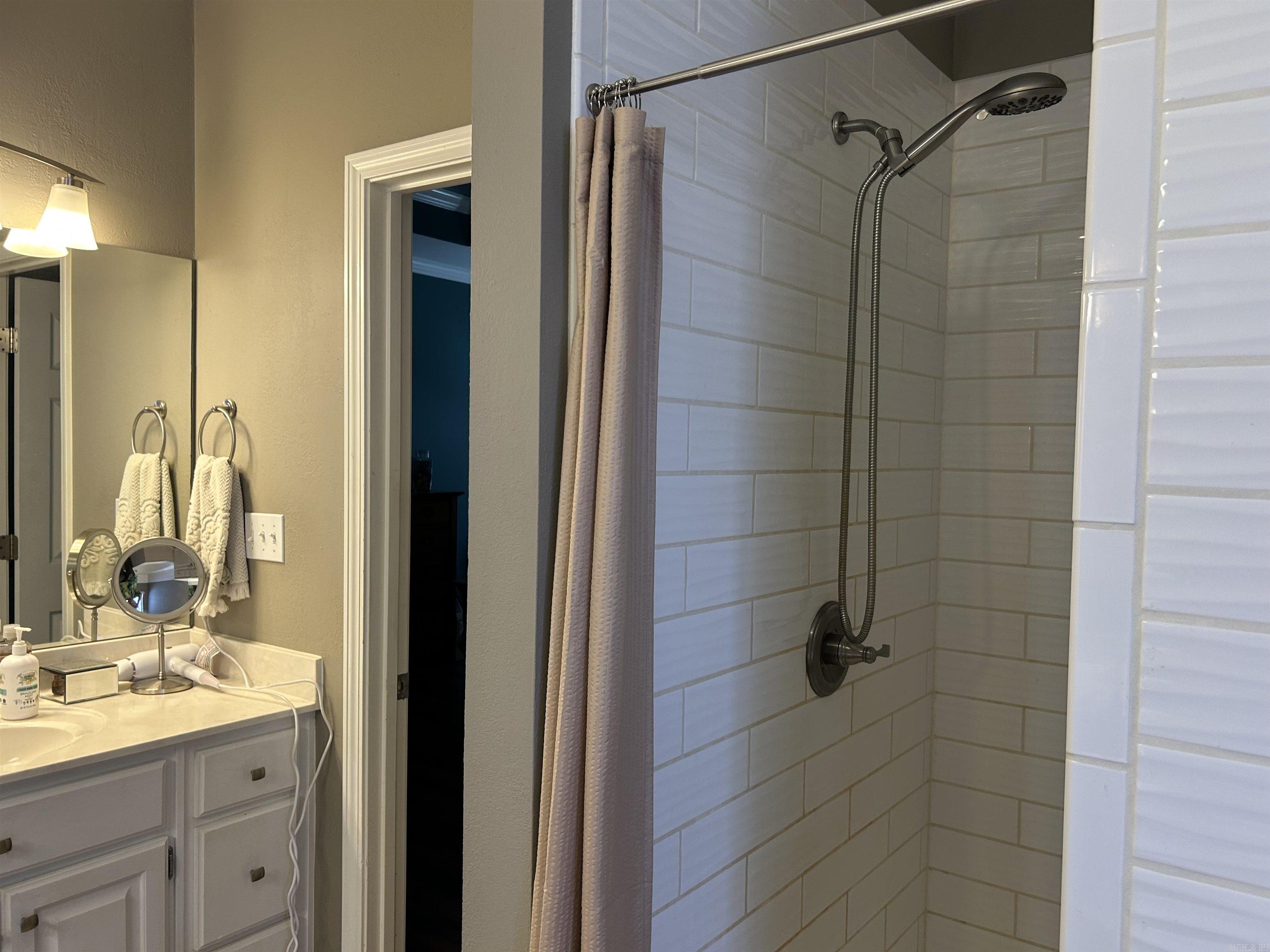 24 Ozark  Maumelle, AR