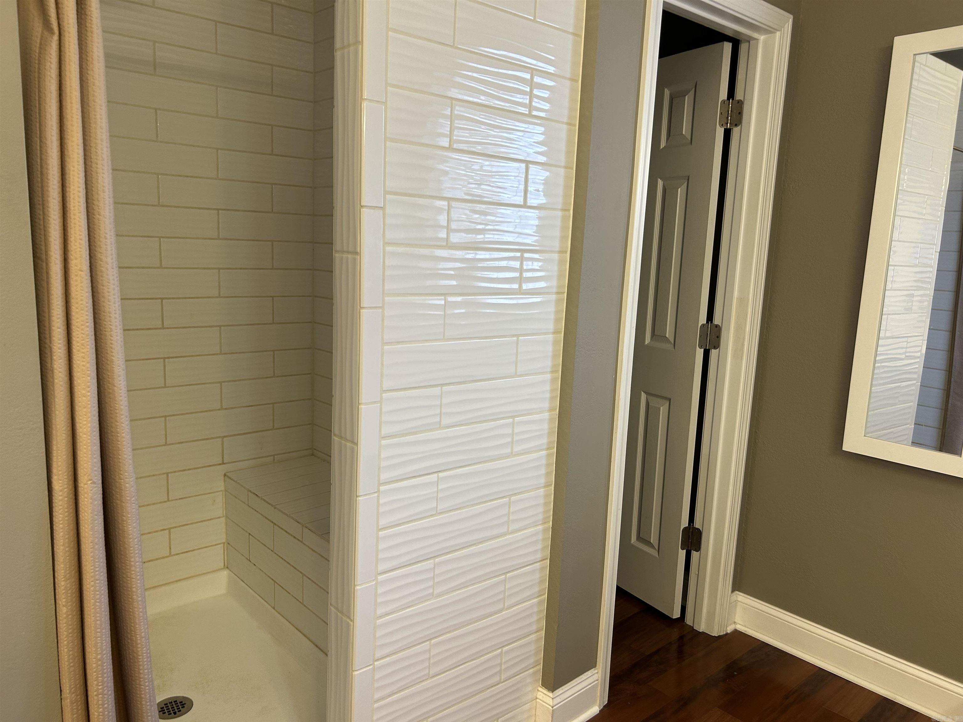 24 Ozark  Maumelle, AR