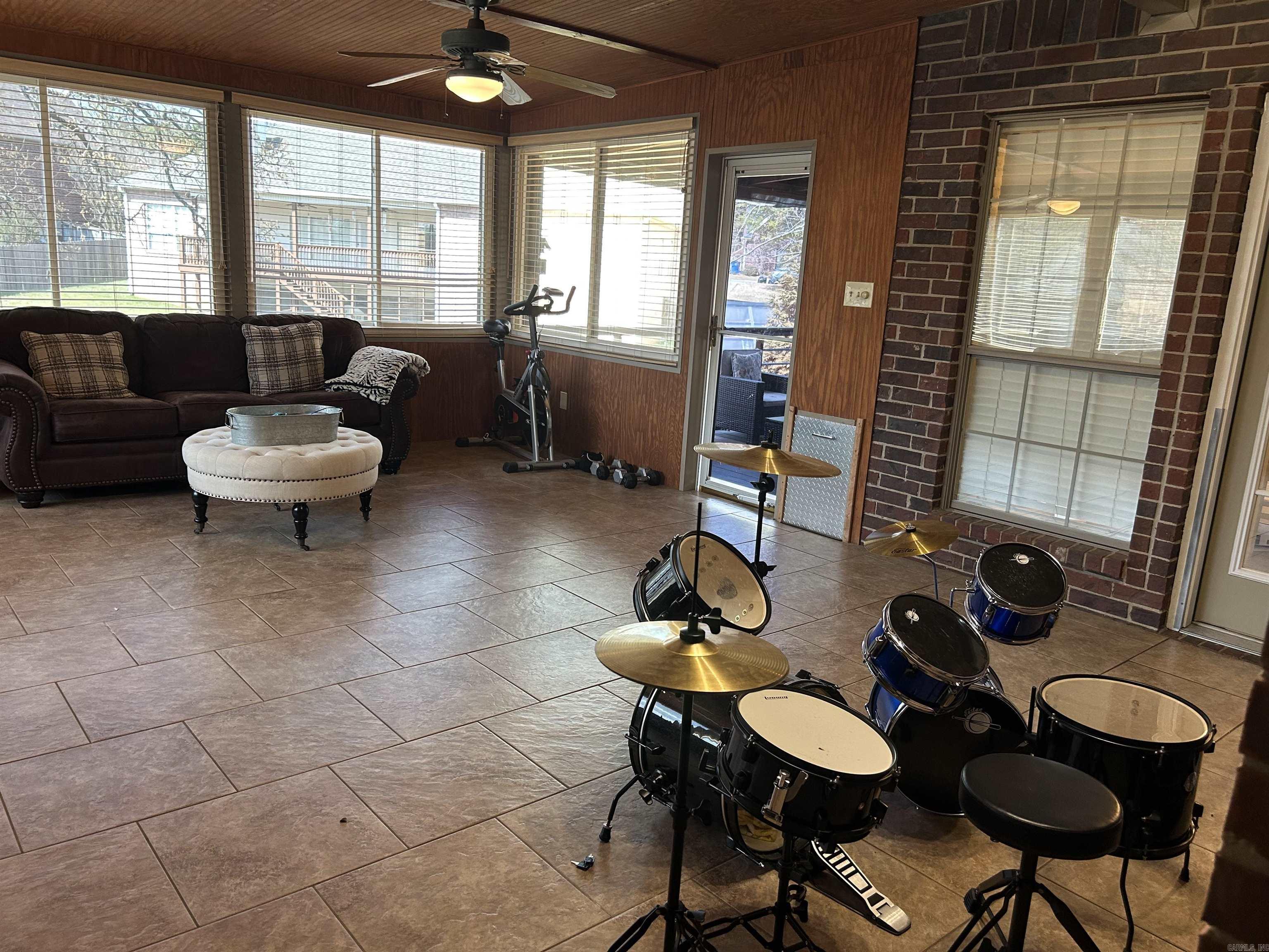 24 Ozark  Maumelle, AR